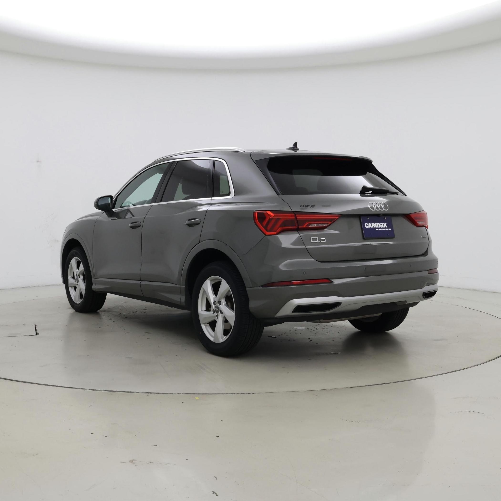 Thumbnail: 2020 Audi Q3 - 2