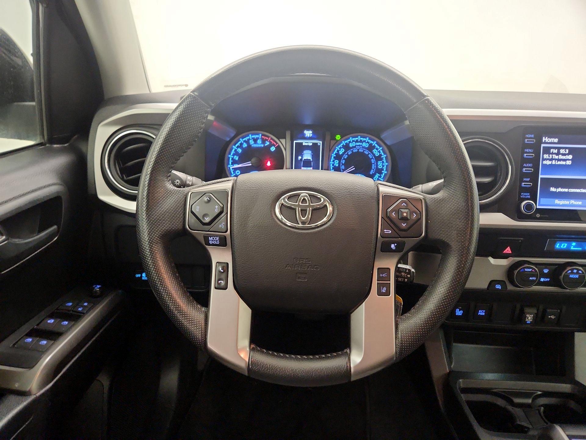 Thumbnail: 2022 Toyota Tacoma - 10