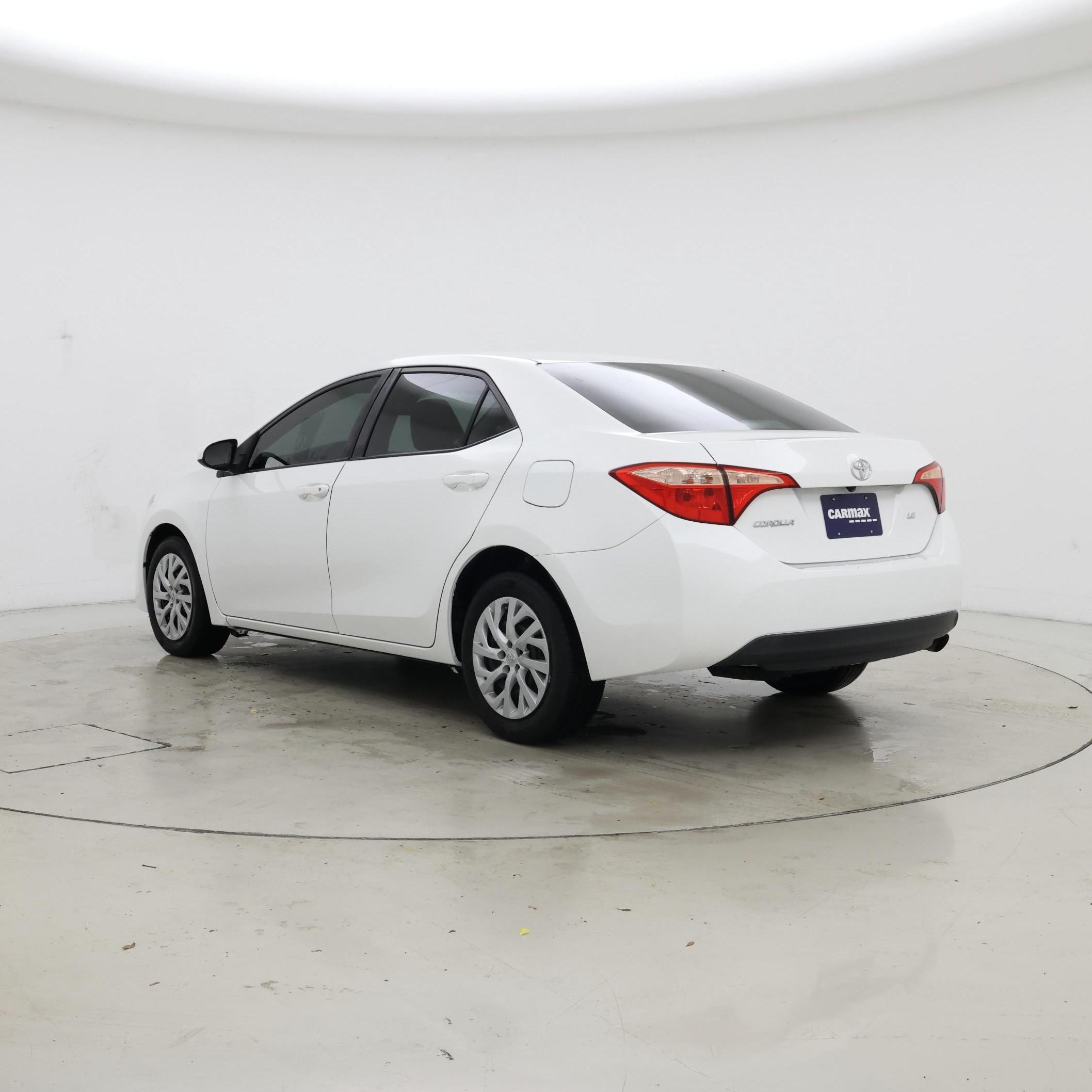 Thumbnail: 2018 Toyota Corolla - 2