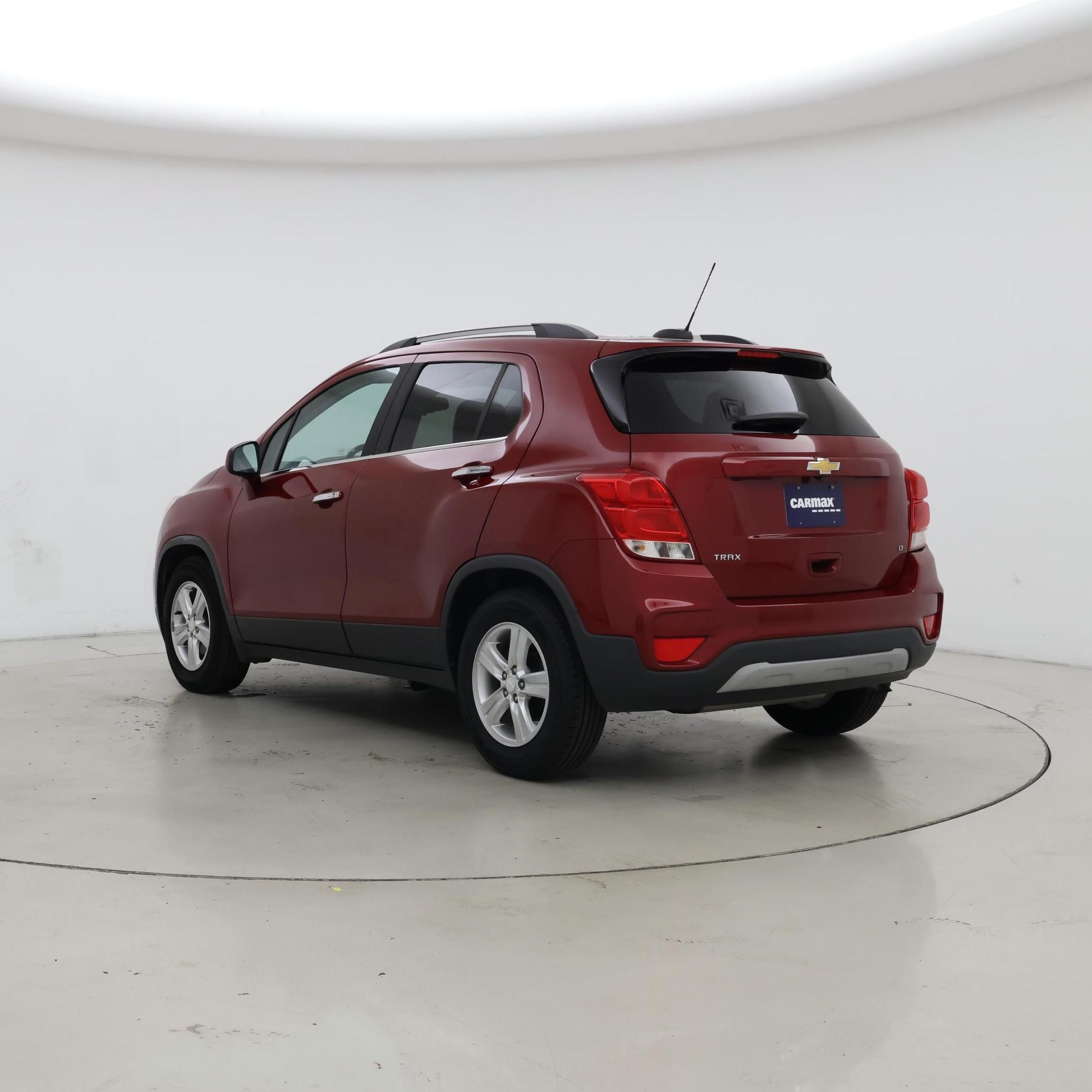Thumbnail: 2020 Chevrolet Trax - 2
