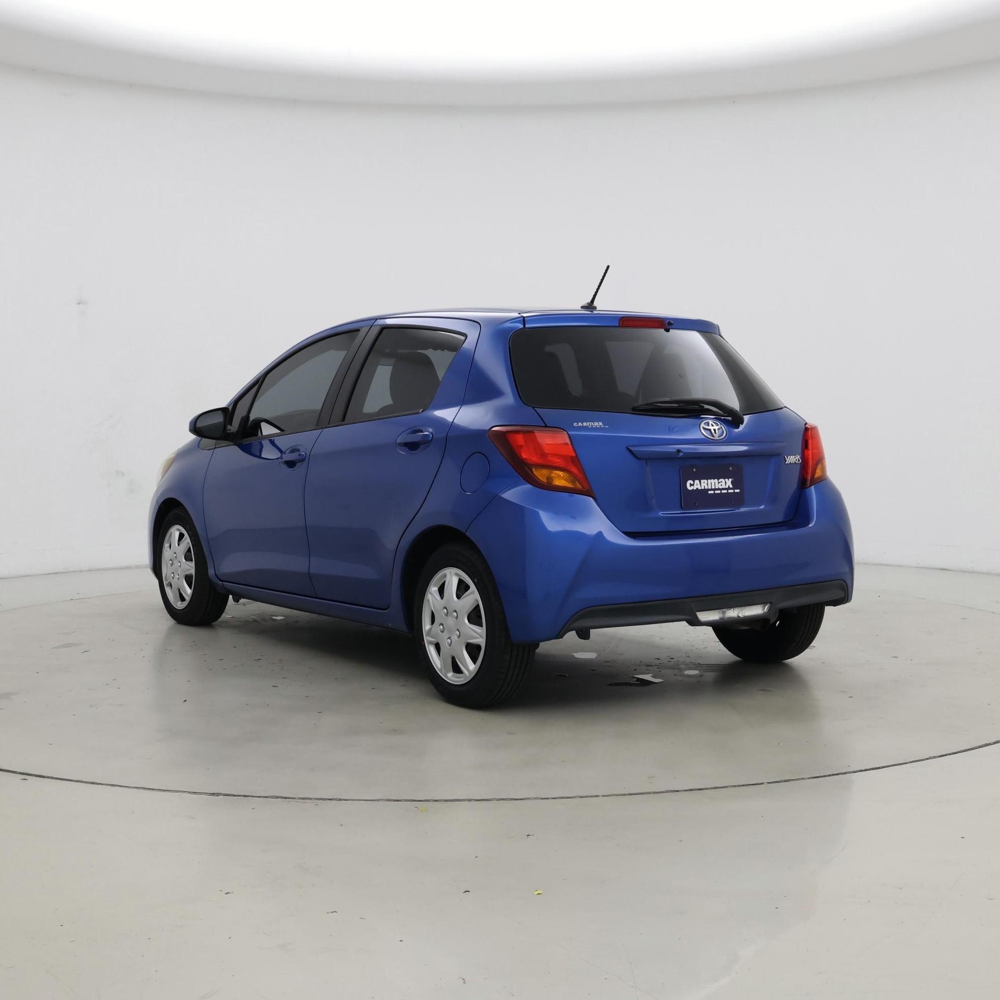 Thumbnail: 2015 Toyota Yaris - 2