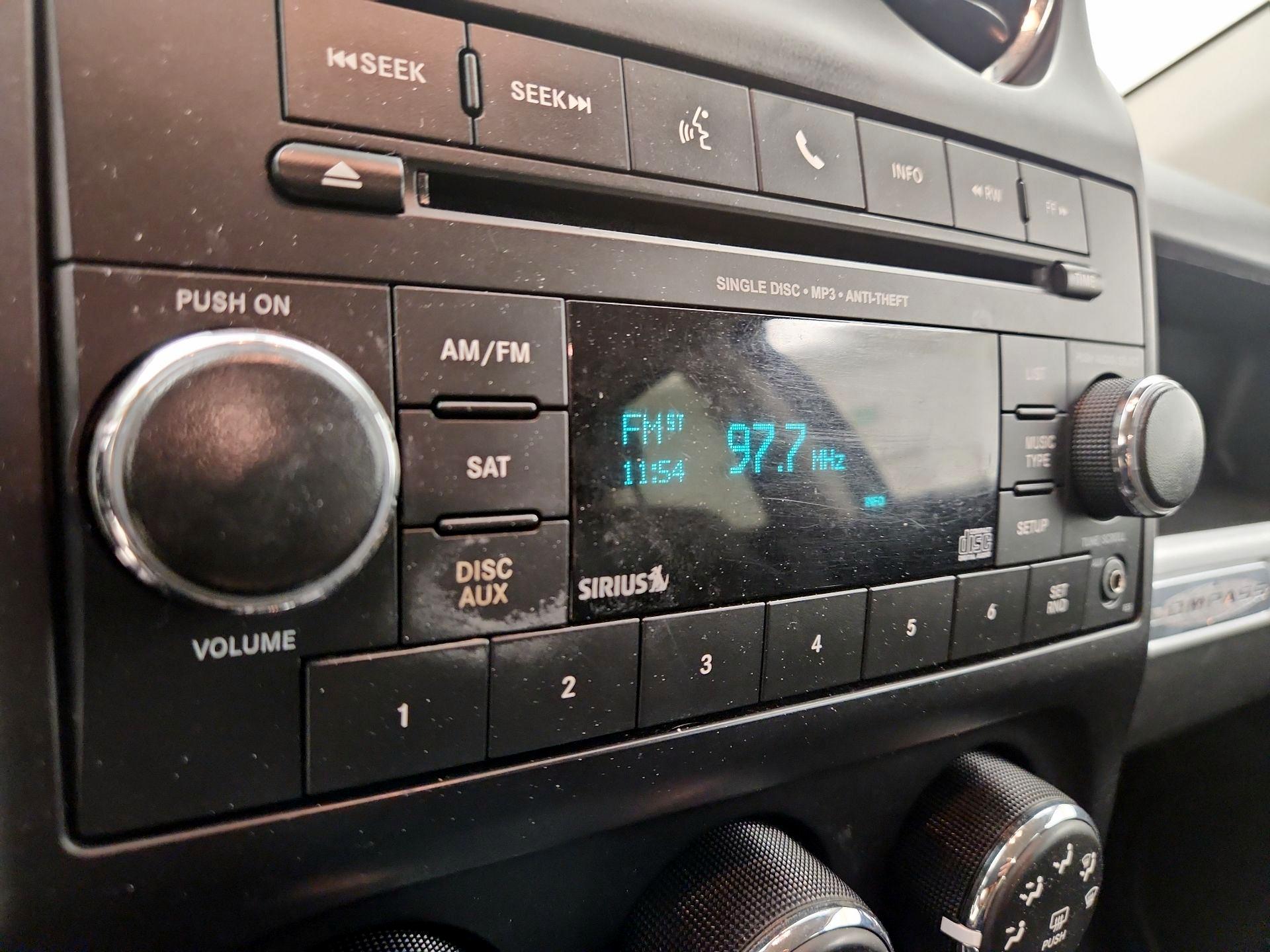 Thumbnail: 2017 Jeep Compass - 13