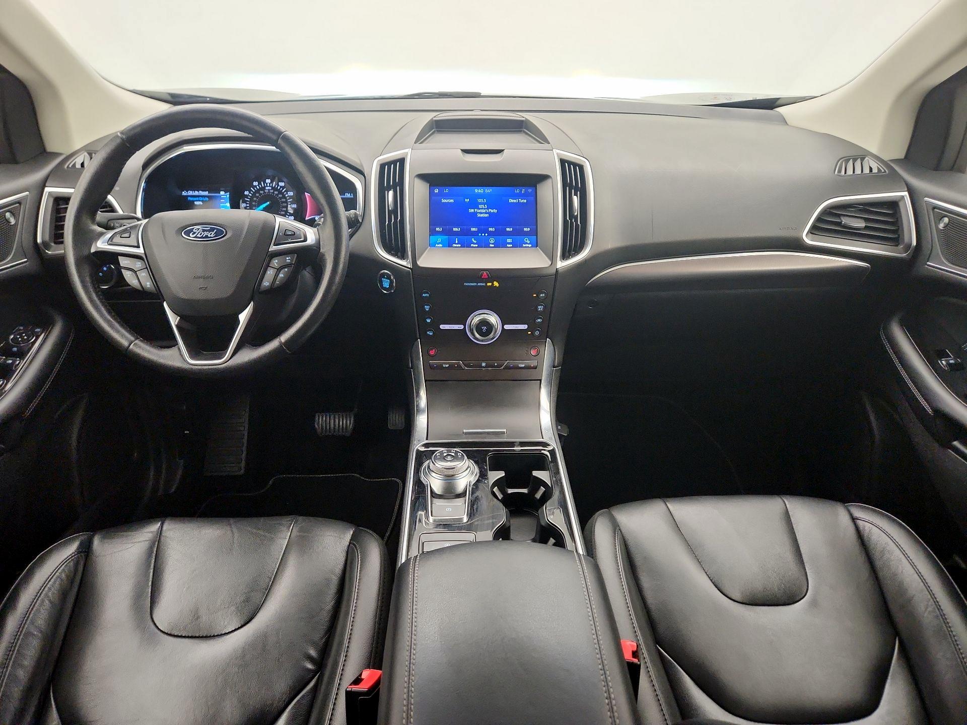 Thumbnail: 2020 Ford Edge - 9