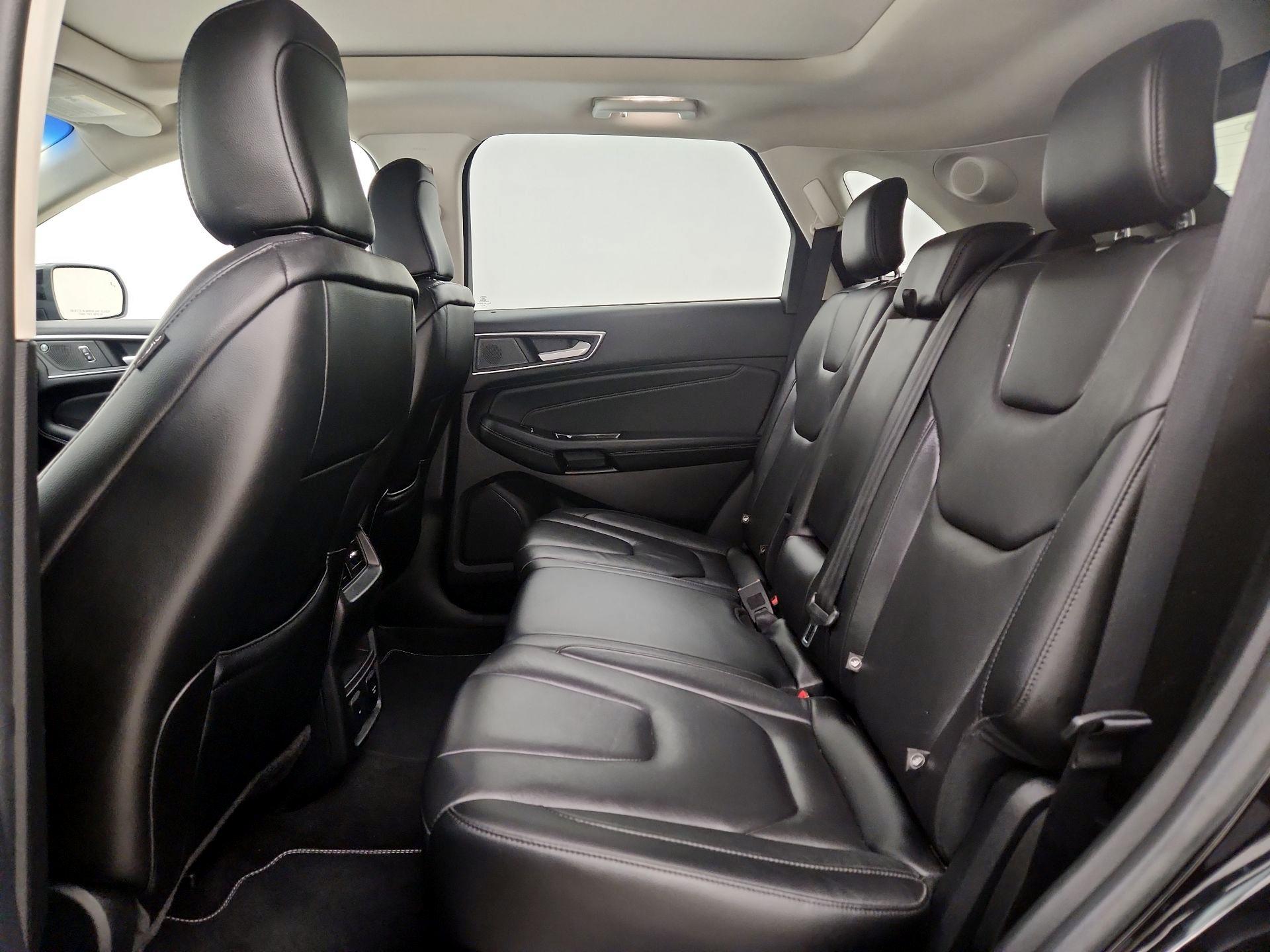 Thumbnail: 2020 Ford Edge - 19