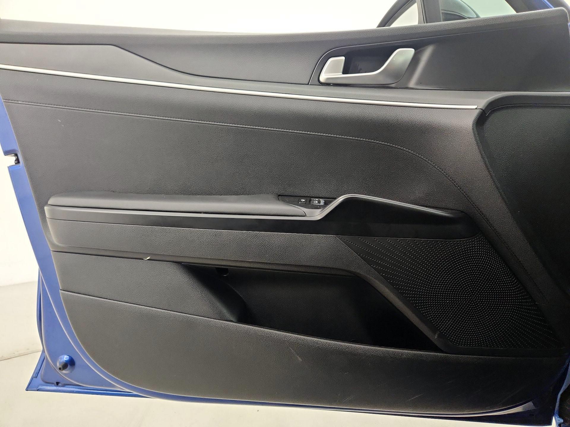 Thumbnail: 2023 Kia K5 - 12