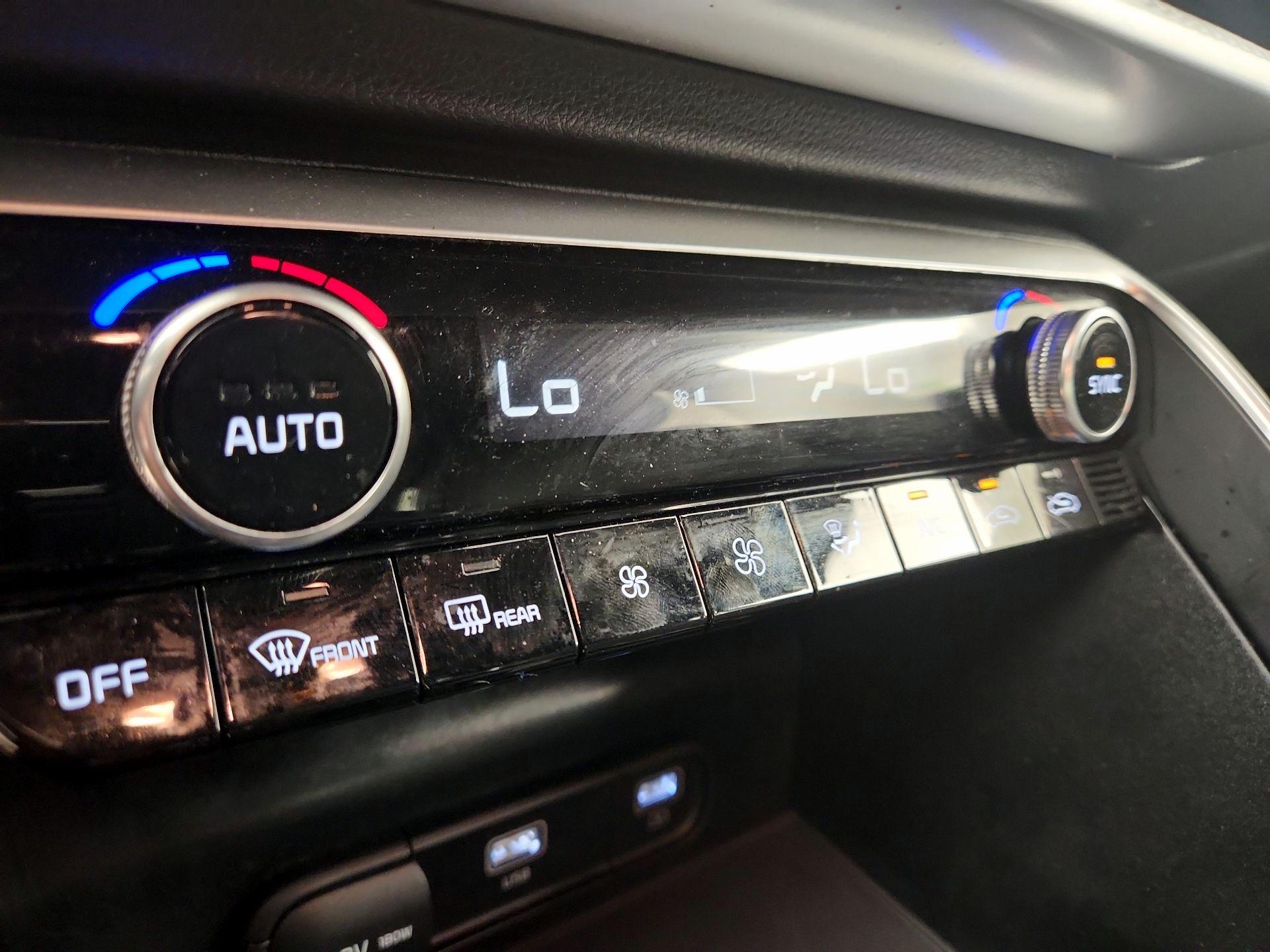 Thumbnail: 2023 Kia K5 - 17