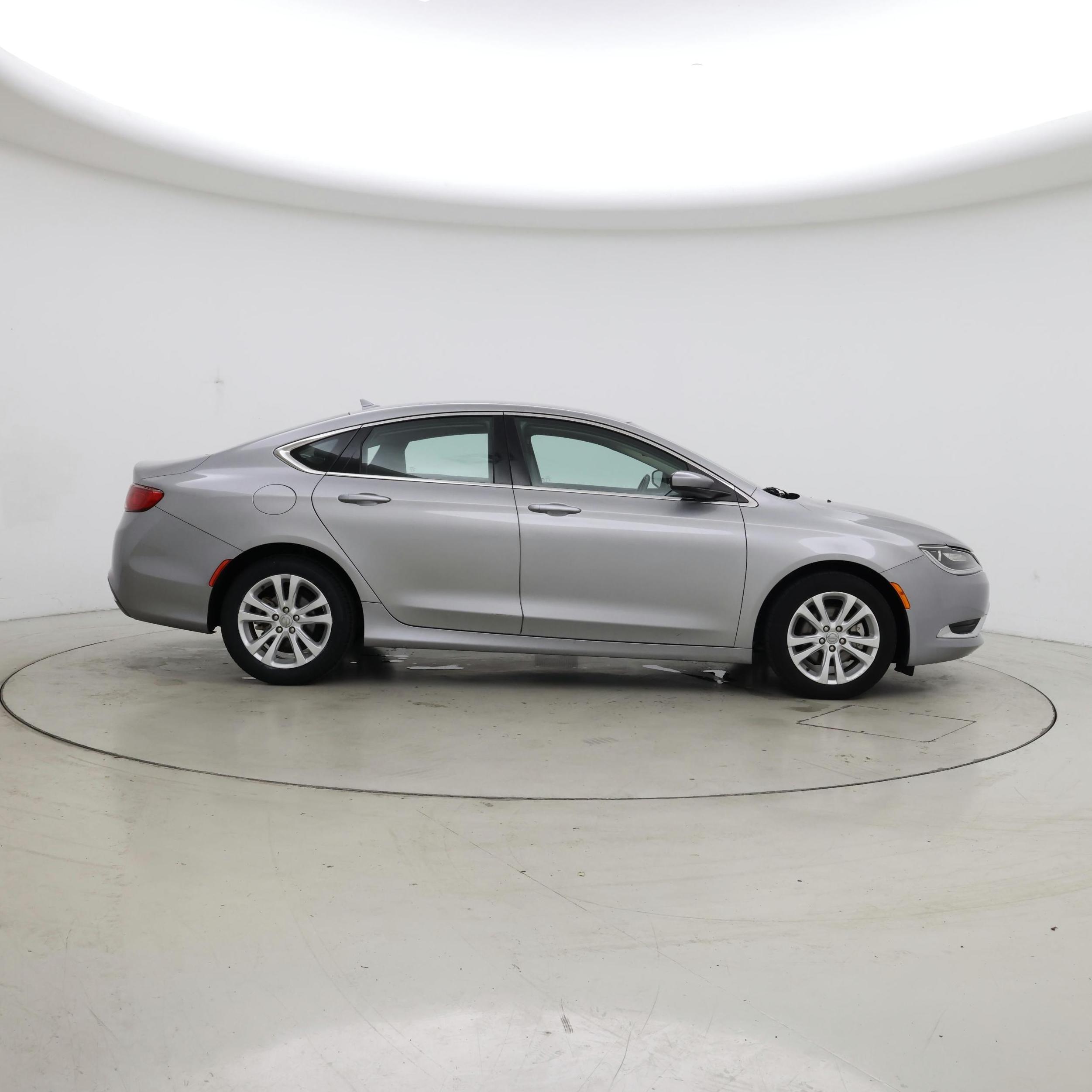 Thumbnail: 2015 Chrysler 200 - 7