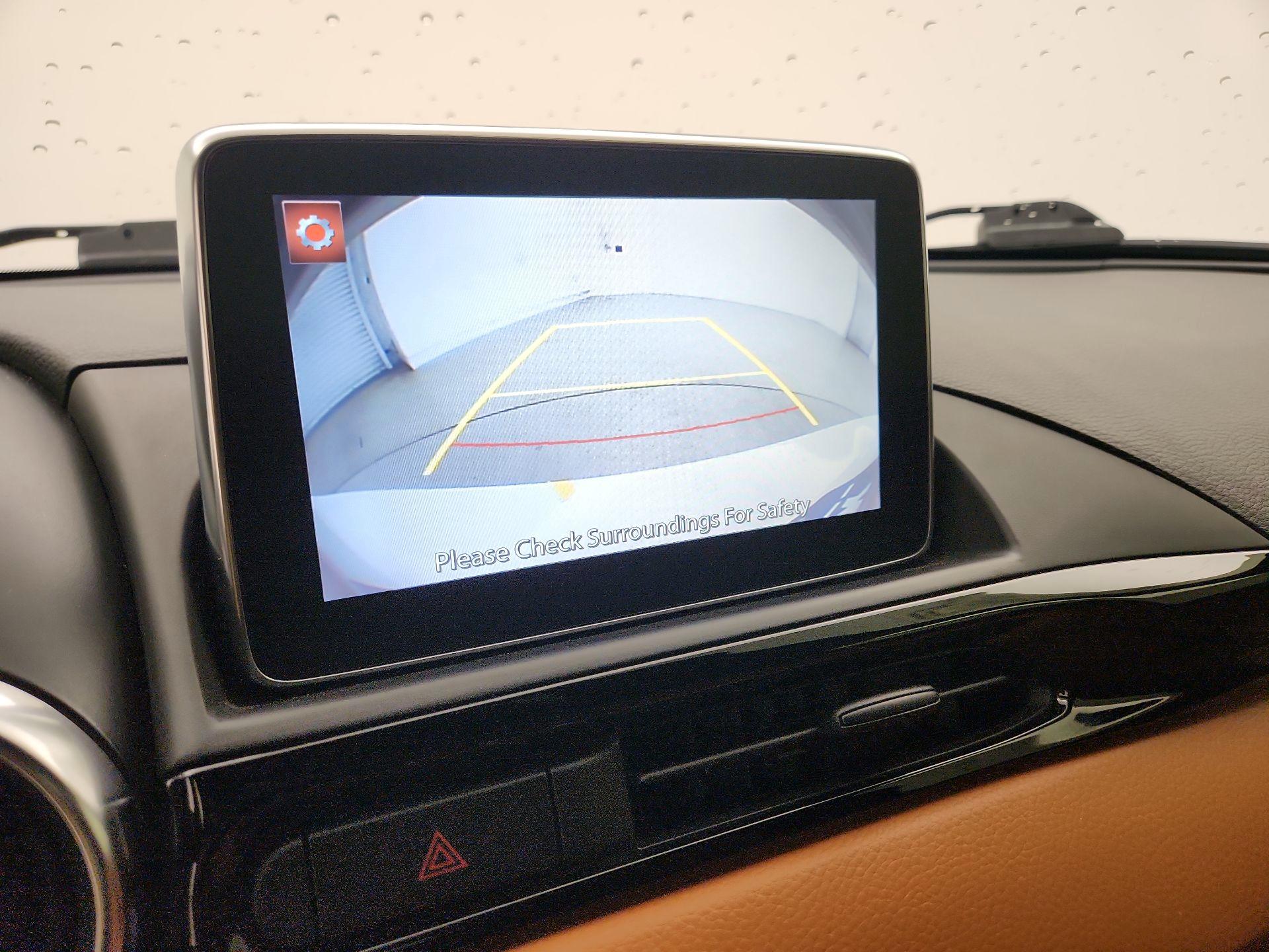 Thumbnail: 2018 Fiat 124 Spider - 14