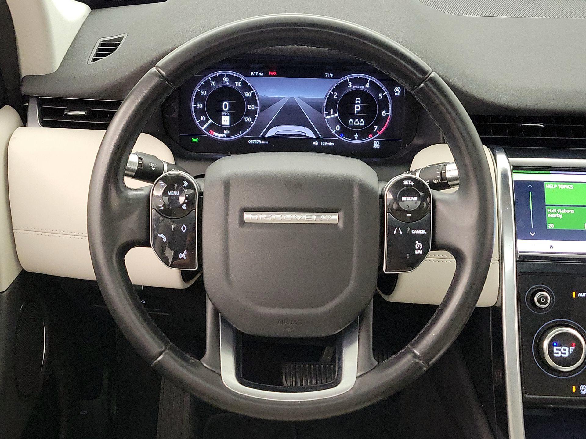 Thumbnail: 2020 Land Rover Discovery Sport - 10