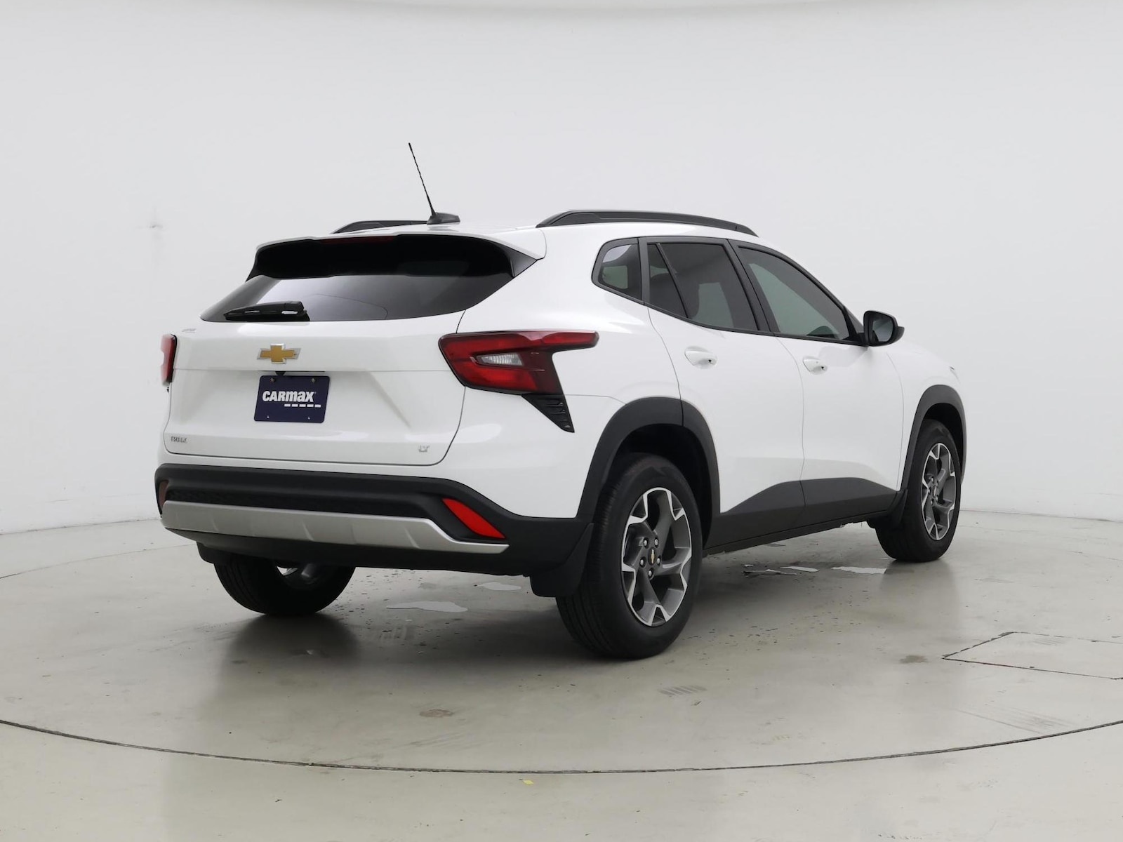 2024 Chevrolet Trax LT - Photo 9