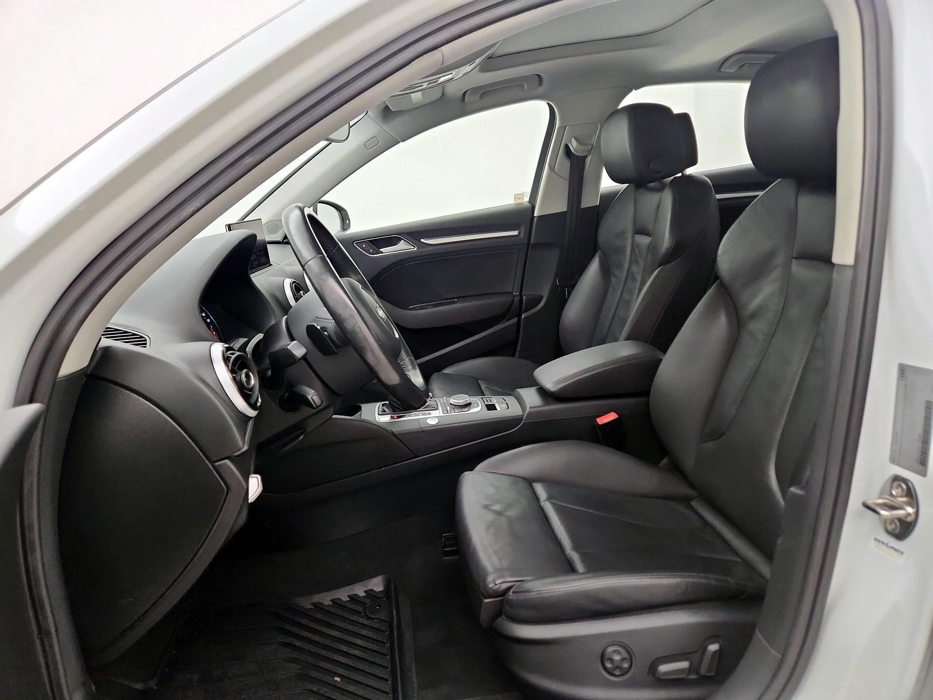 Thumbnail: 2015 Audi A3 - 11