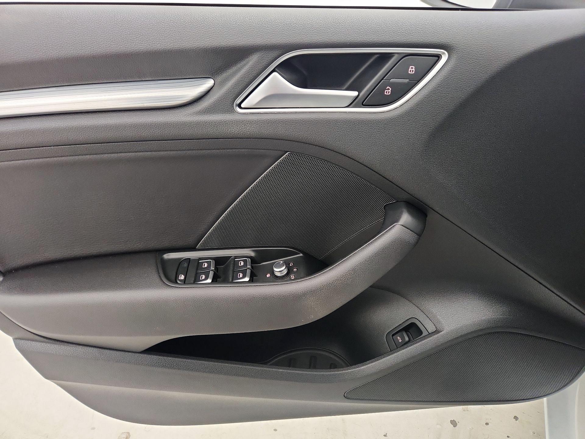 Thumbnail: 2015 Audi A3 - 12