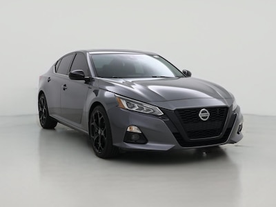 2022 Nissan Altima SR