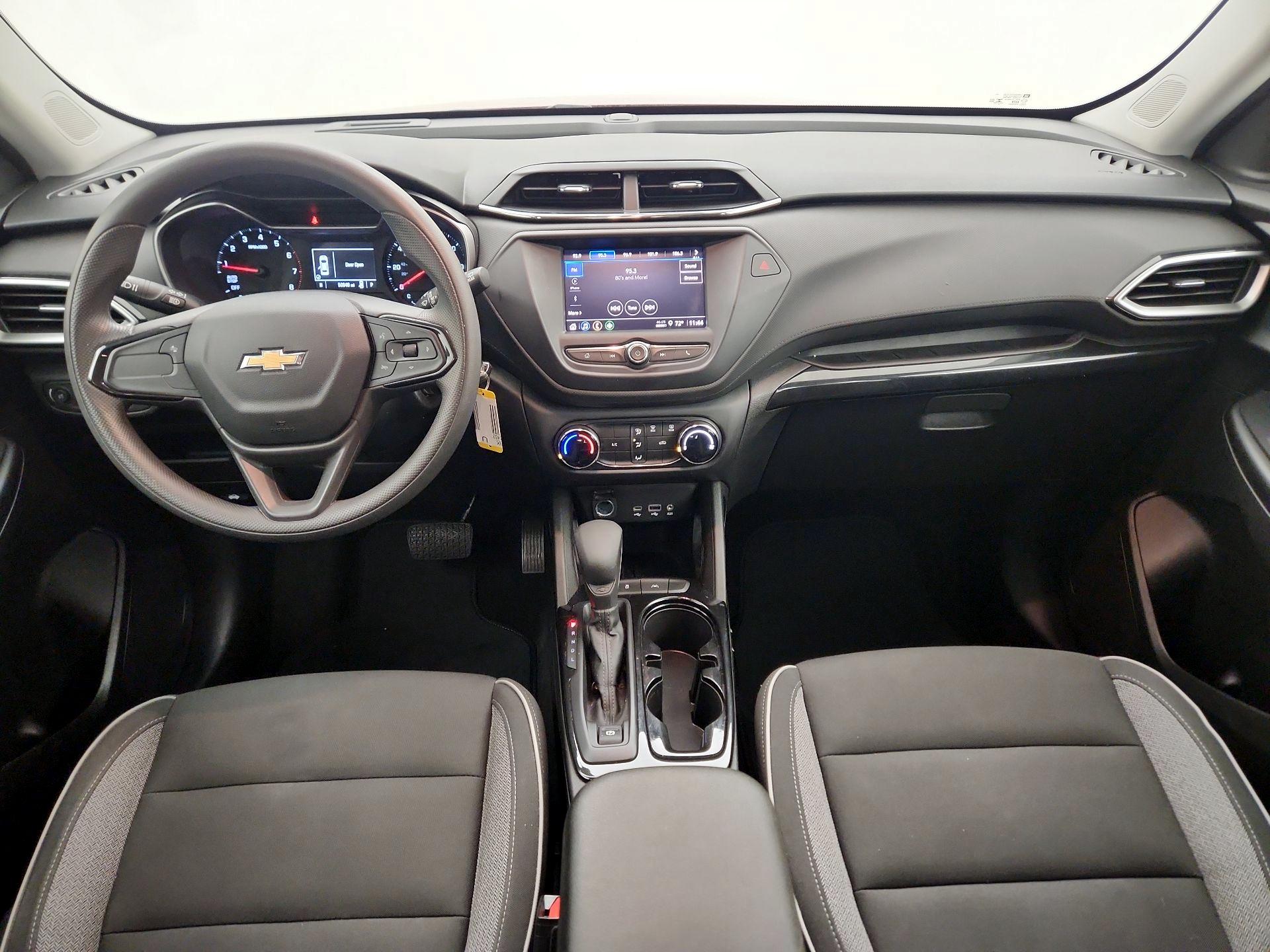 Thumbnail: 2021 Chevrolet TrailBlazer - 9