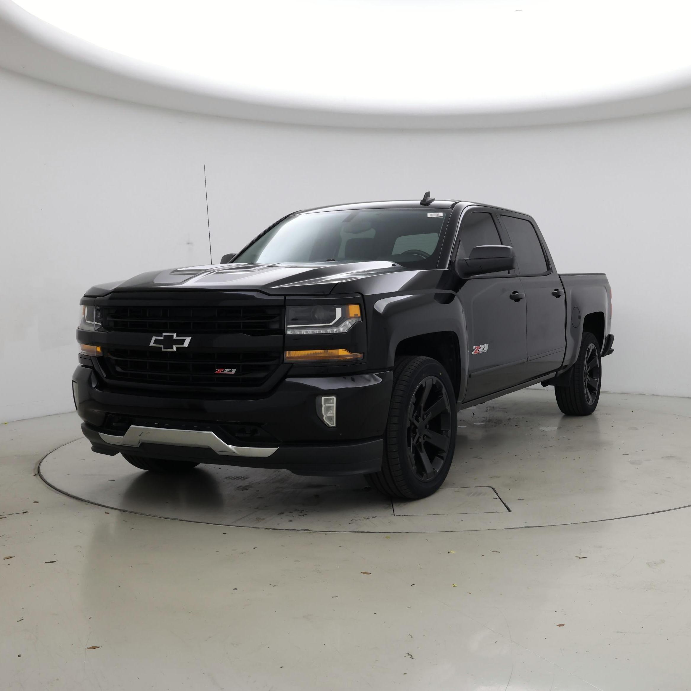 Thumbnail: 2018 Chevrolet Silverado 1500 - 4