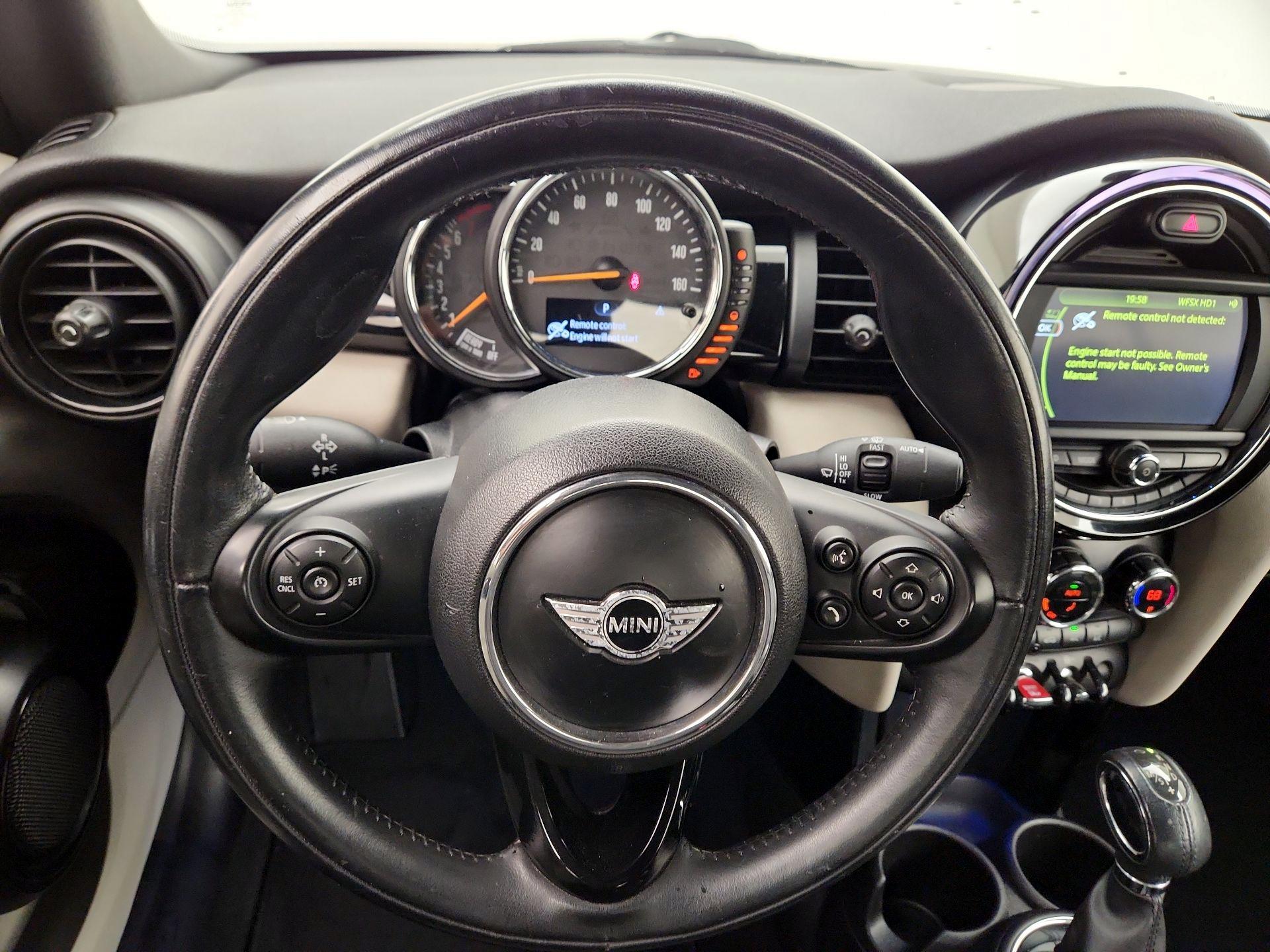 Thumbnail: 2017 MINI Cooper - 10