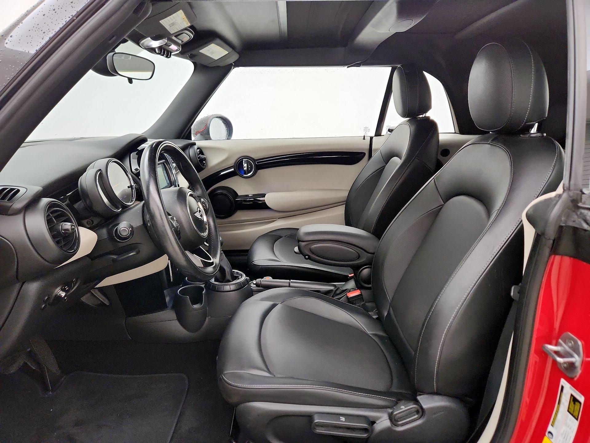 Thumbnail: 2017 MINI Cooper - 11