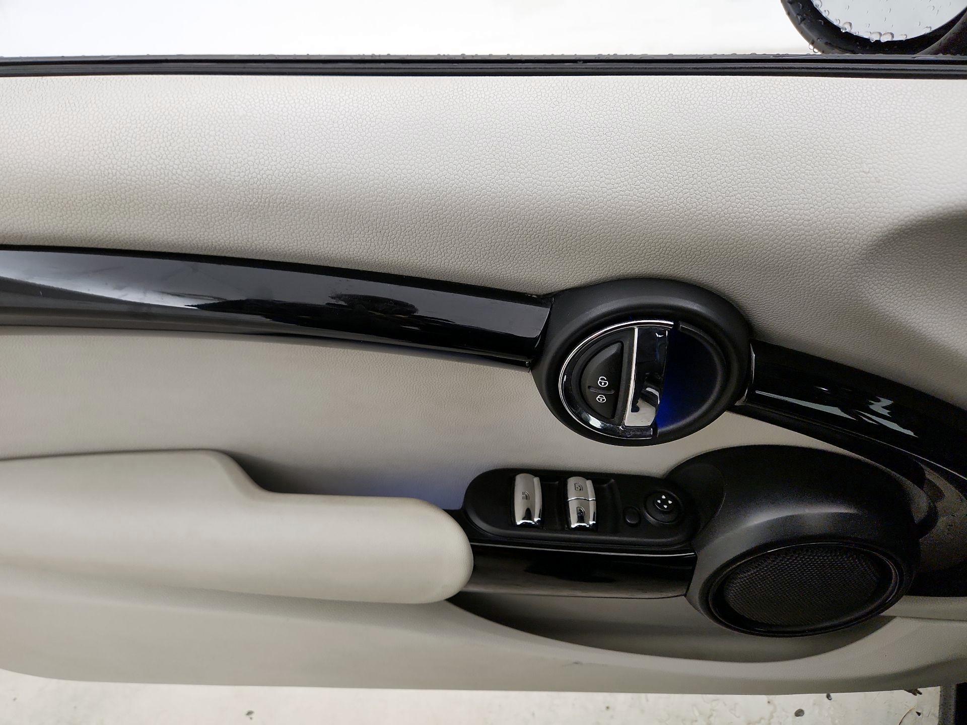 Thumbnail: 2017 MINI Cooper - 12