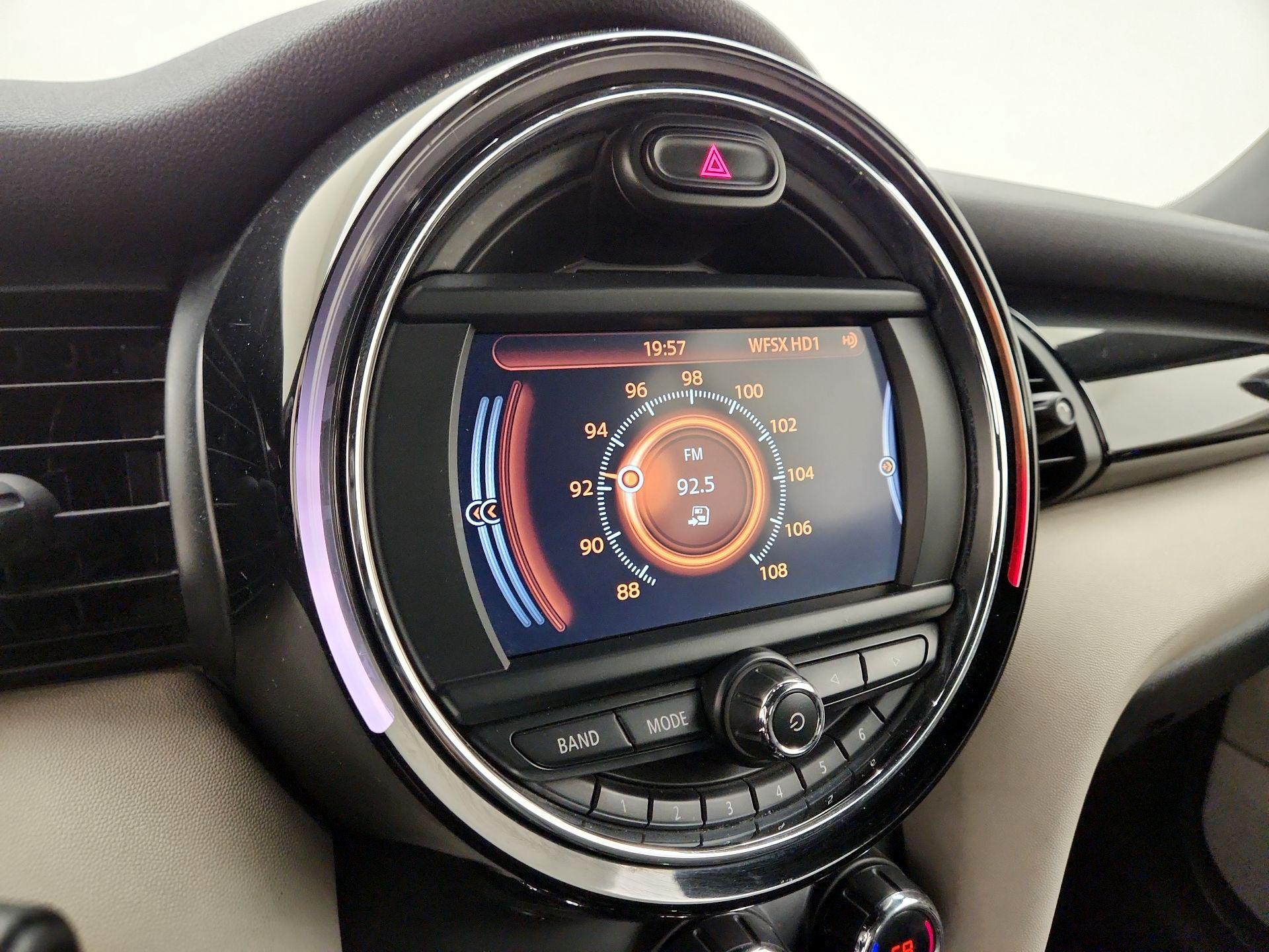 Thumbnail: 2017 MINI Cooper - 15