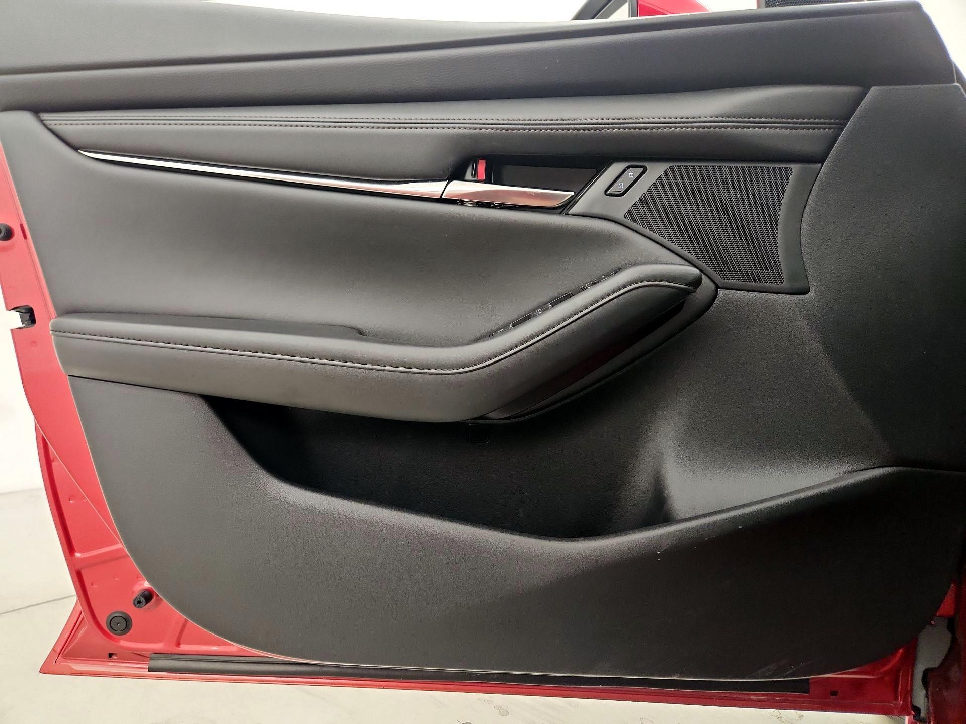 Thumbnail: 2024 Mazda Mazda3 - 12