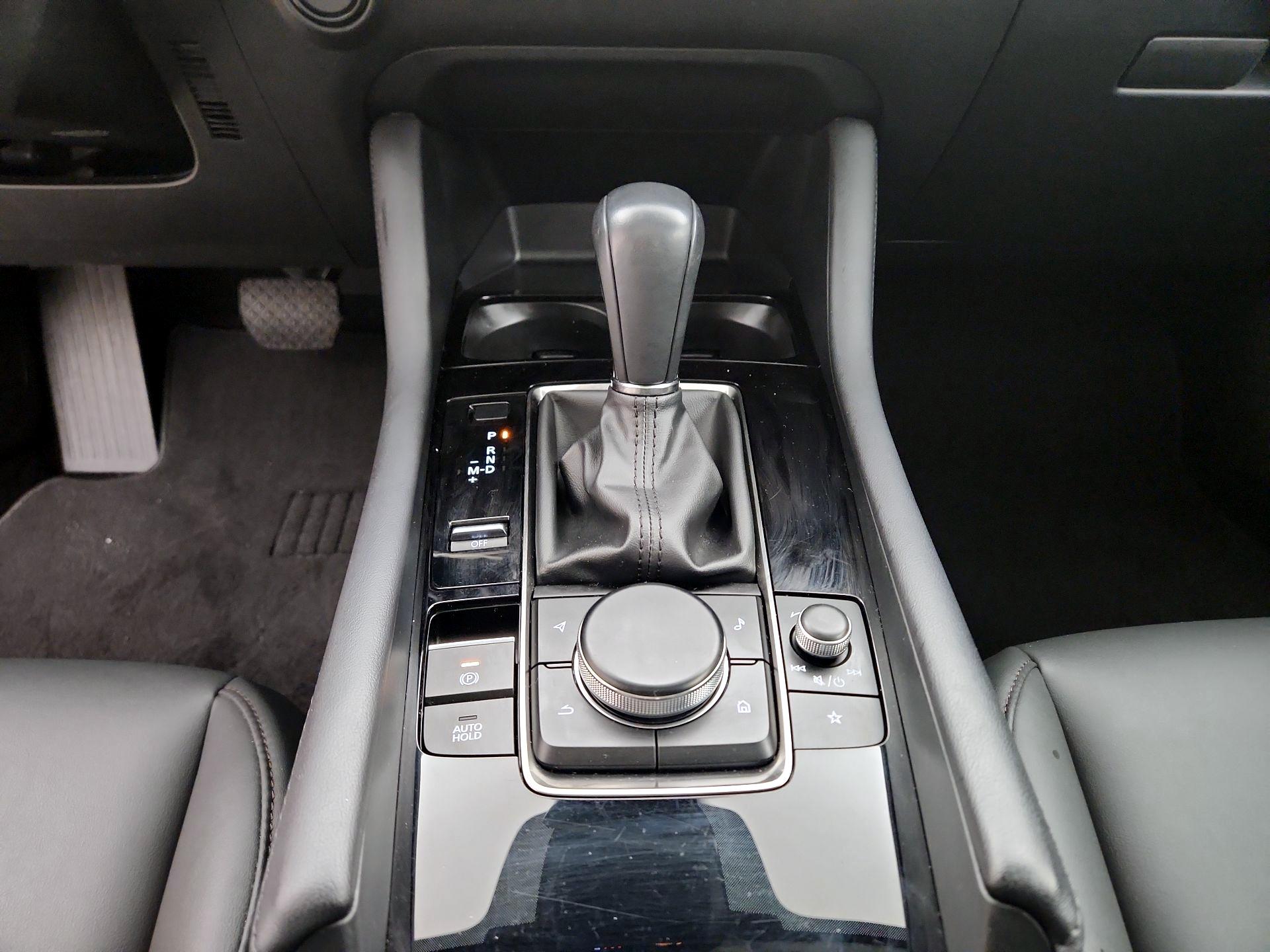 Thumbnail: 2024 Mazda Mazda3 - 18