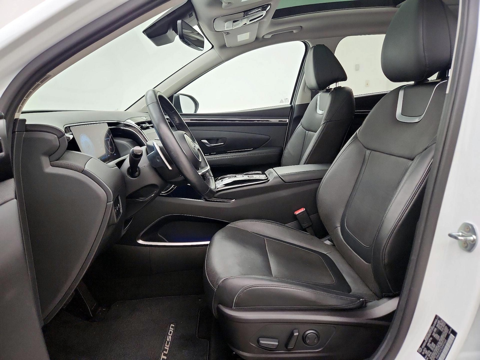 2022 Hyundai Tucson Limited - Photo 12