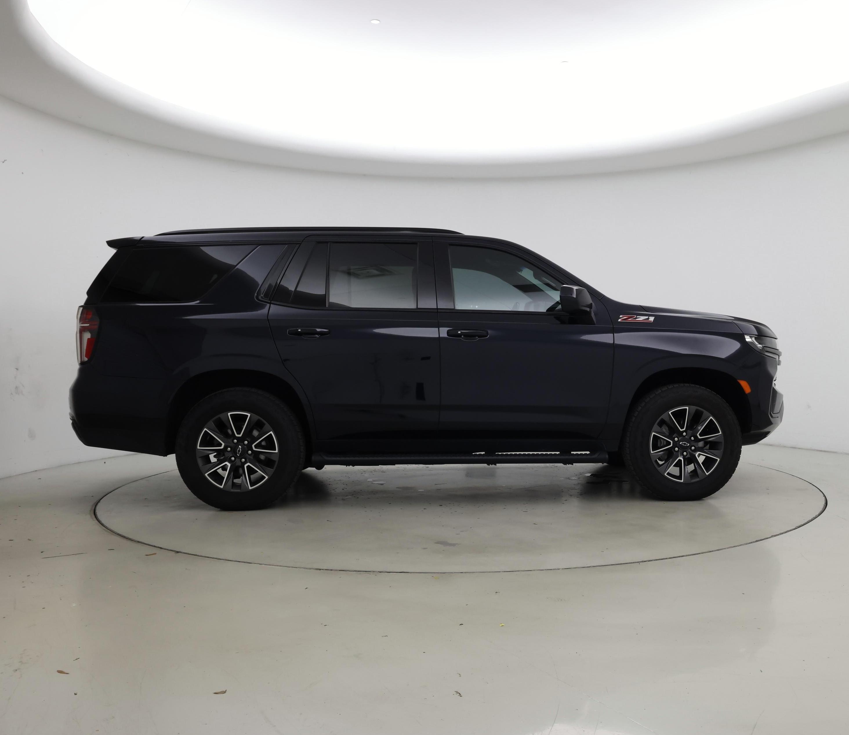 Thumbnail: 2022 Chevrolet Tahoe - 7