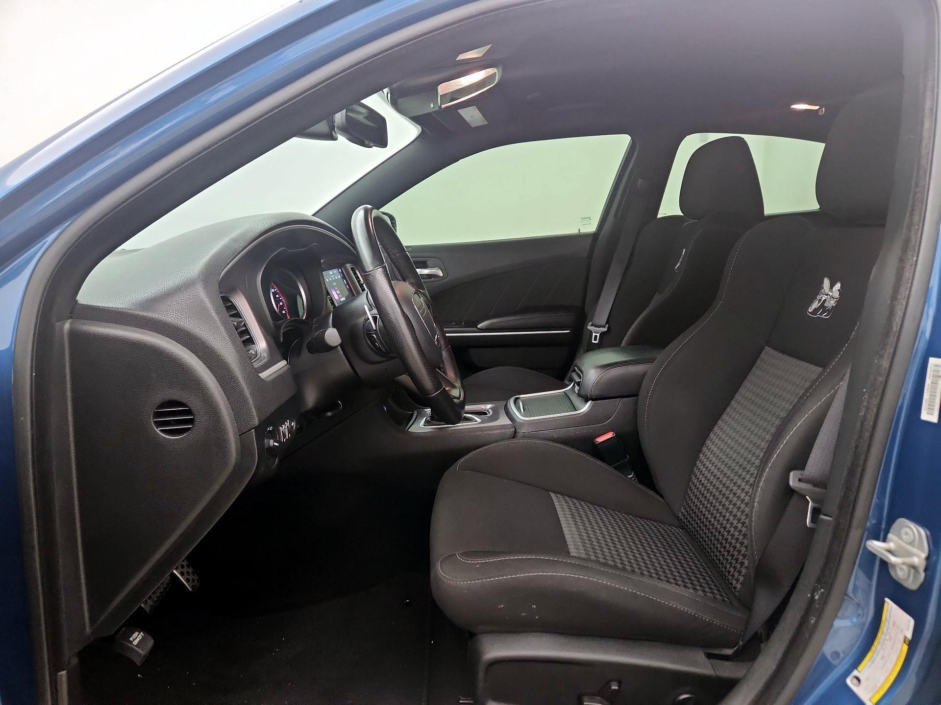 Thumbnail: 2021 Dodge Charger - 11