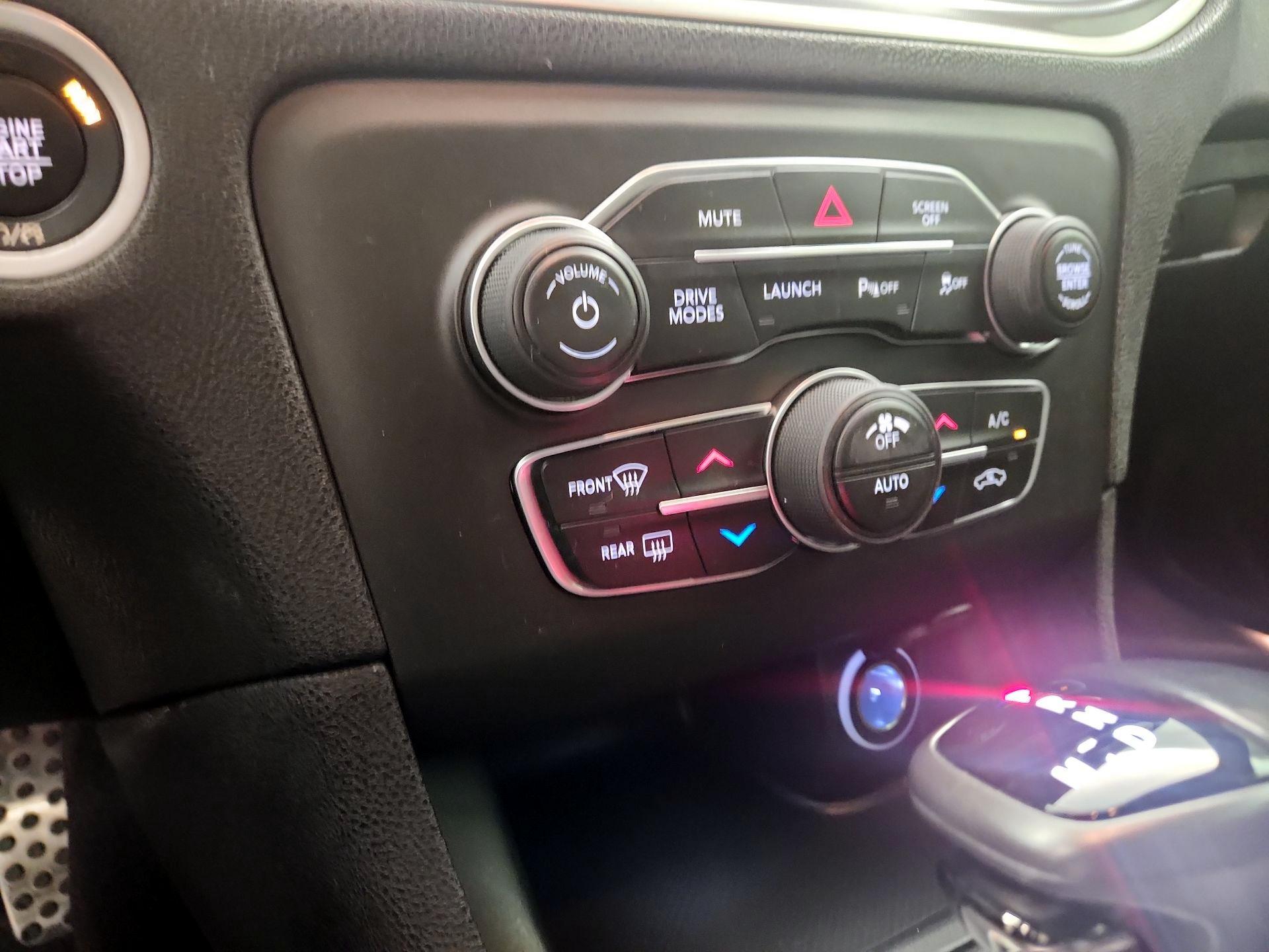 Thumbnail: 2021 Dodge Charger - 16