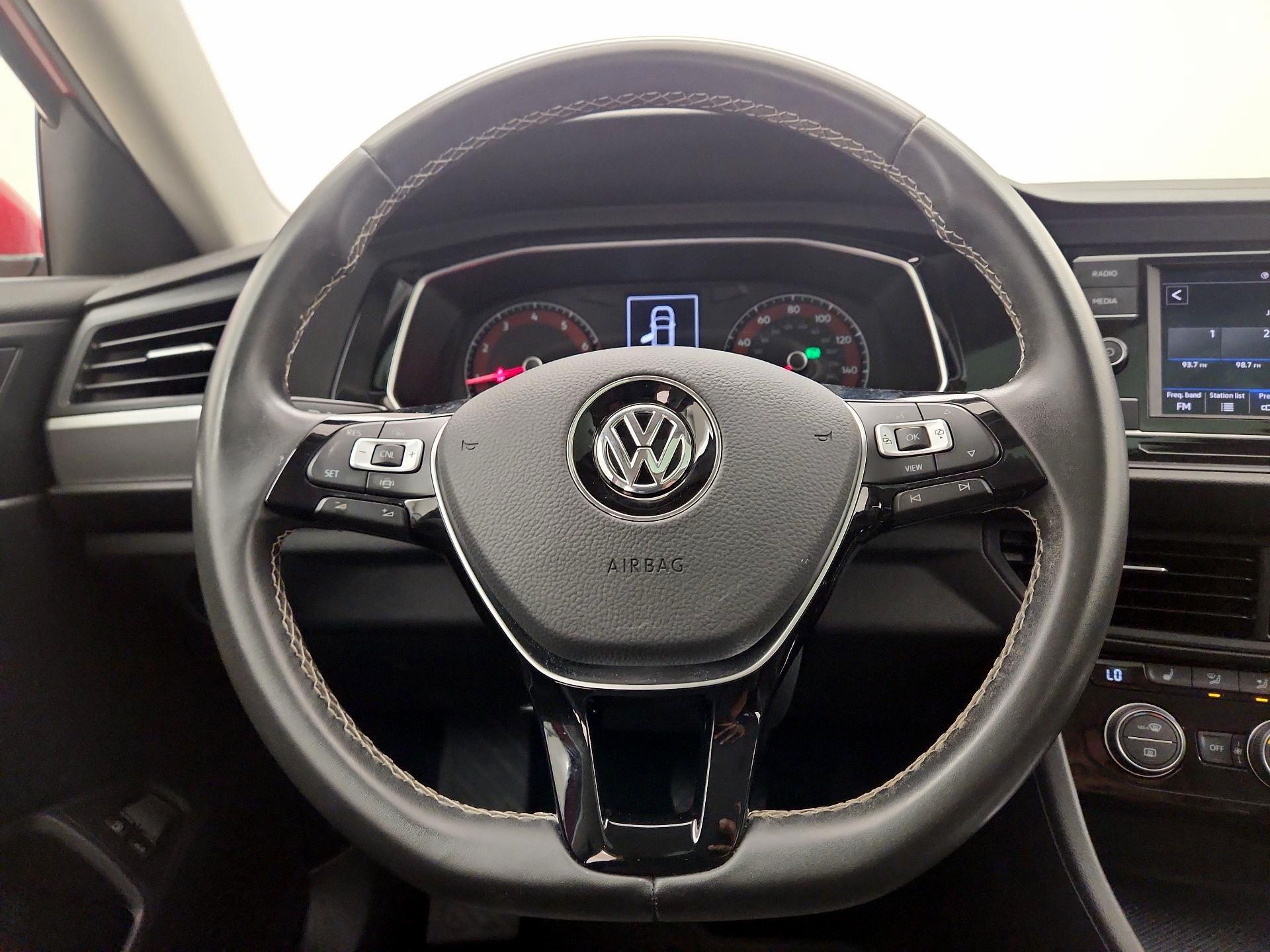 Thumbnail: 2021 Volkswagen Jetta - 10