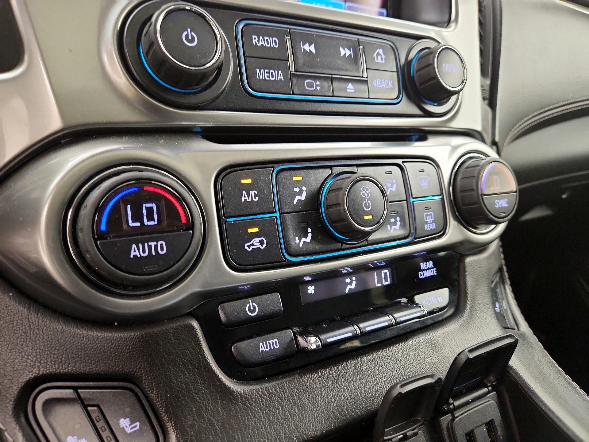 Thumbnail: 2018 Chevrolet Tahoe - 16