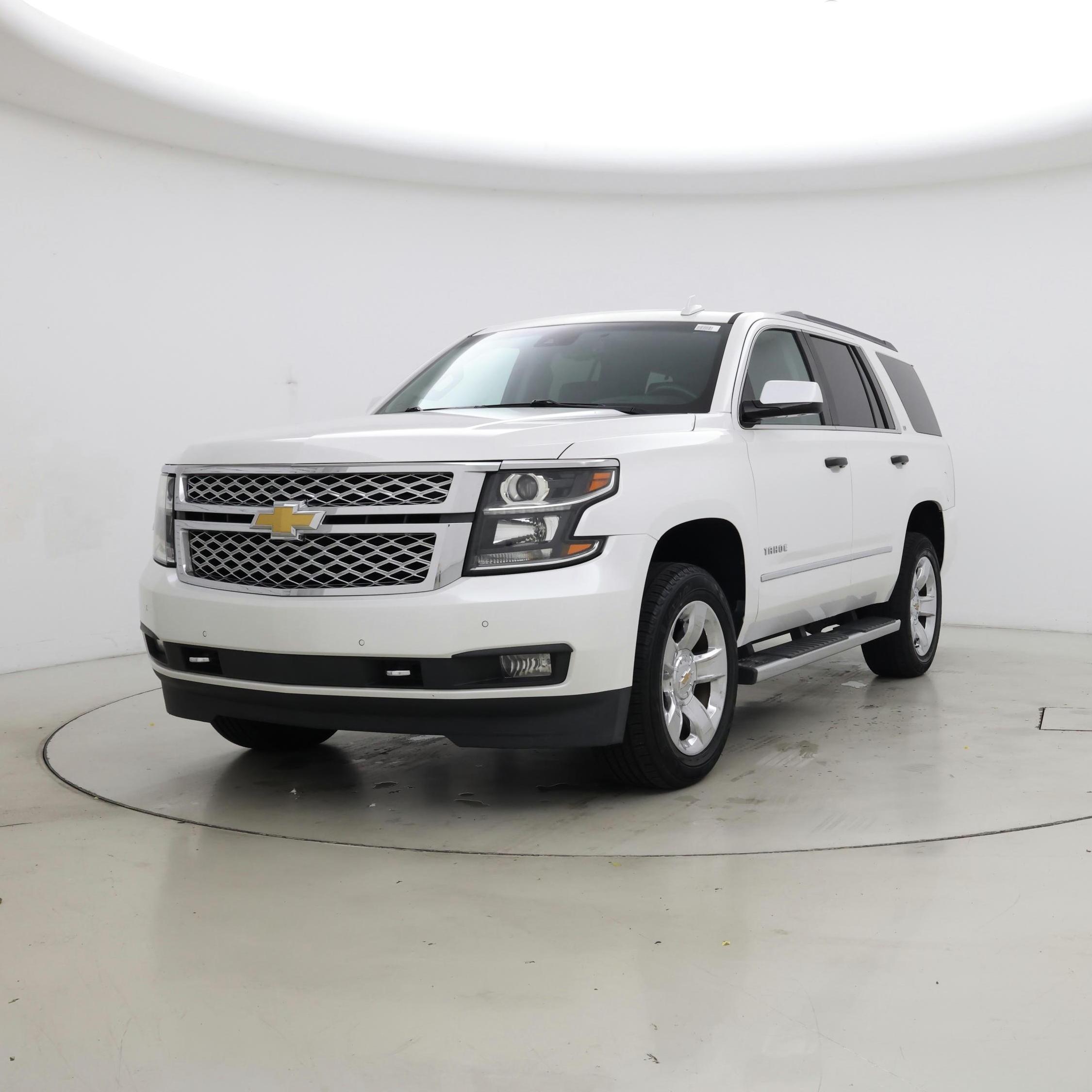 Thumbnail: 2018 Chevrolet Tahoe - 4