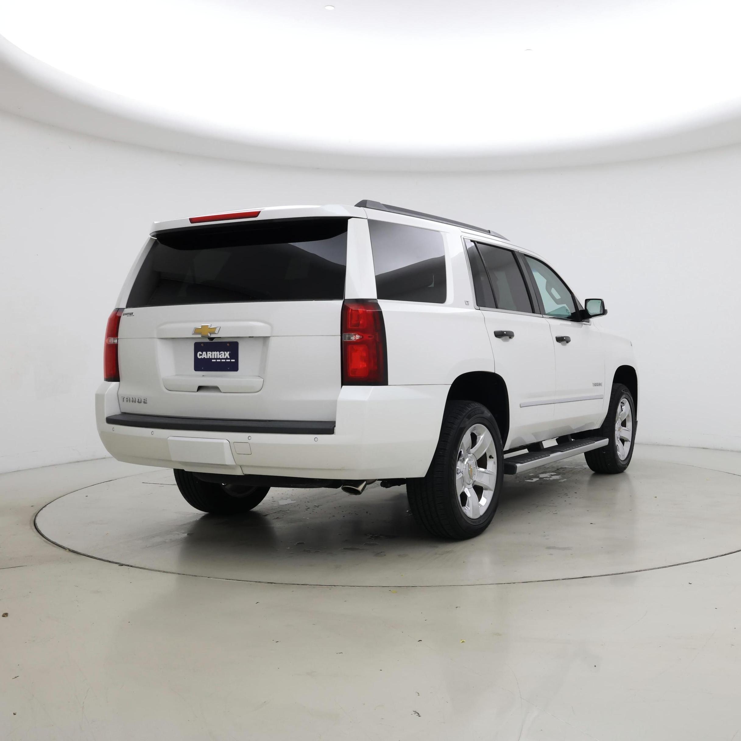 Thumbnail: 2018 Chevrolet Tahoe - 8