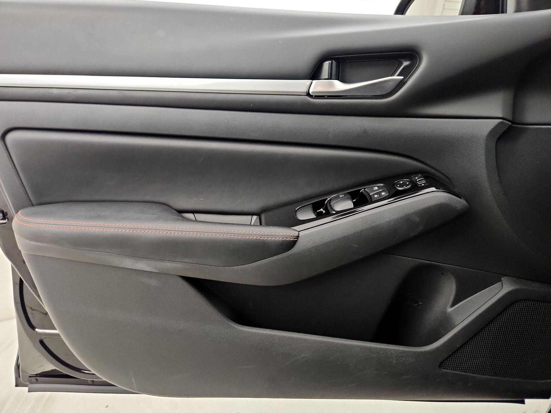 Thumbnail: 2025 Nissan Altima - 12