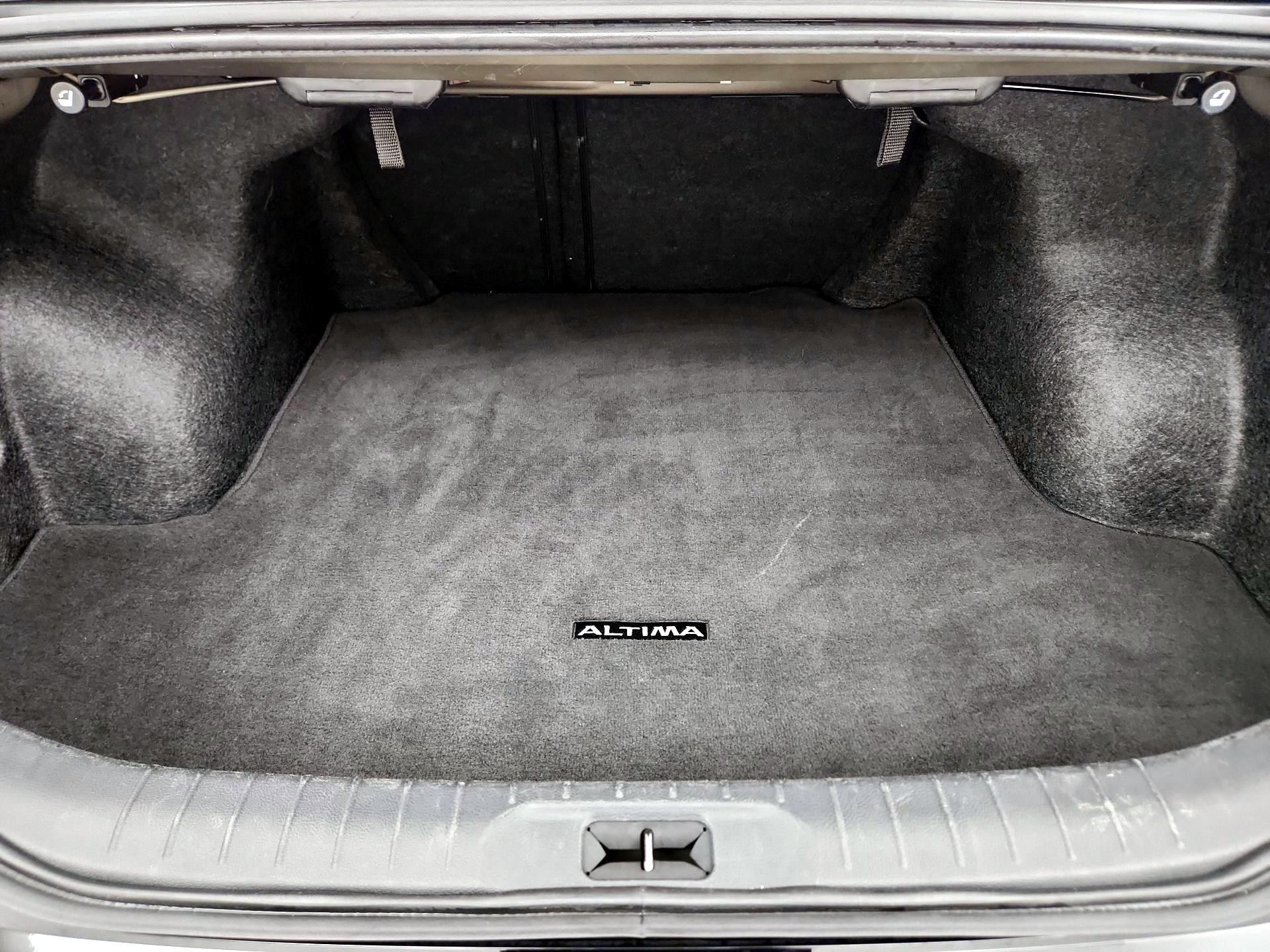 Thumbnail: 2025 Nissan Altima - 20