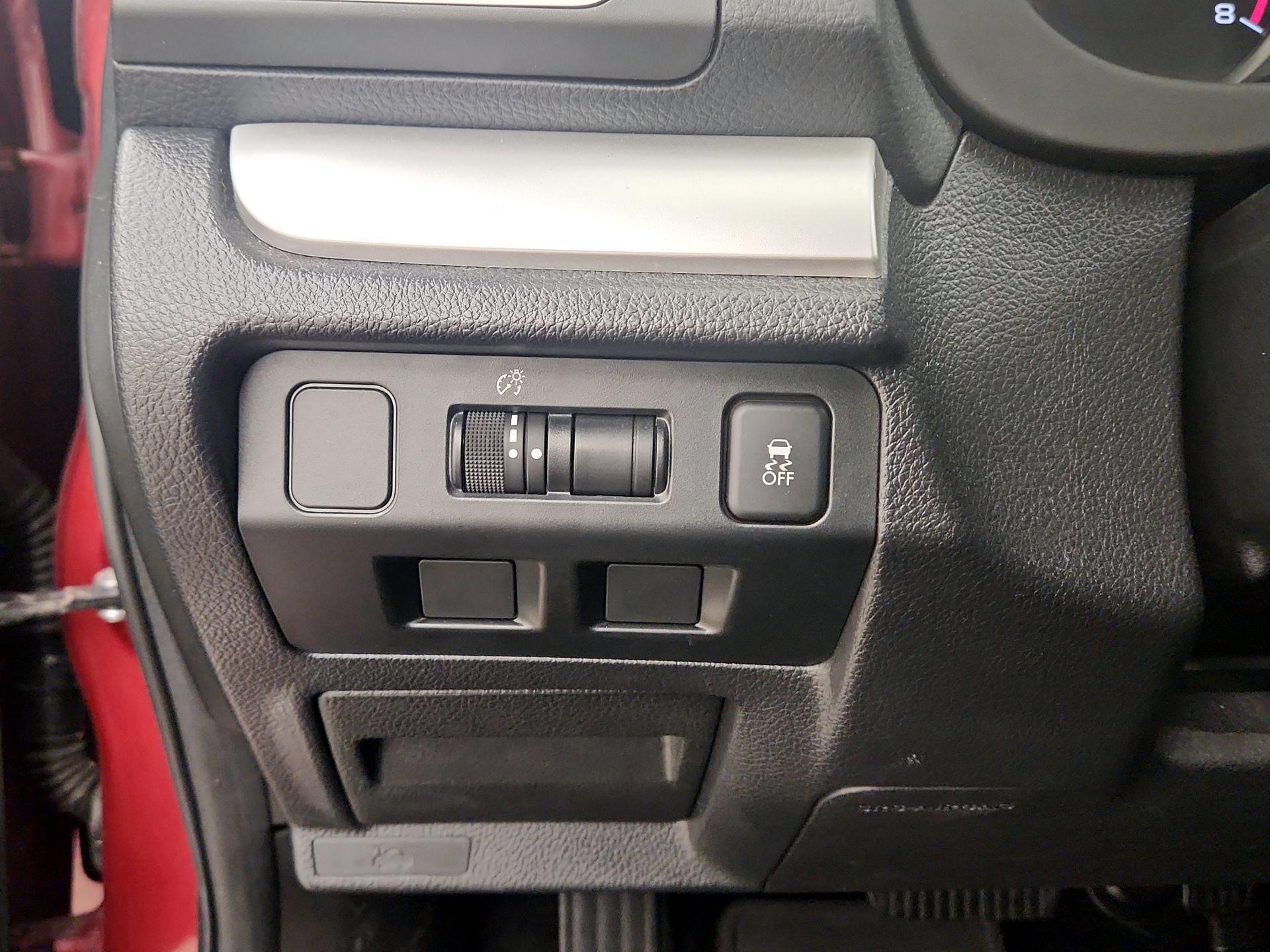 Thumbnail: 2016 Subaru Impreza - 13