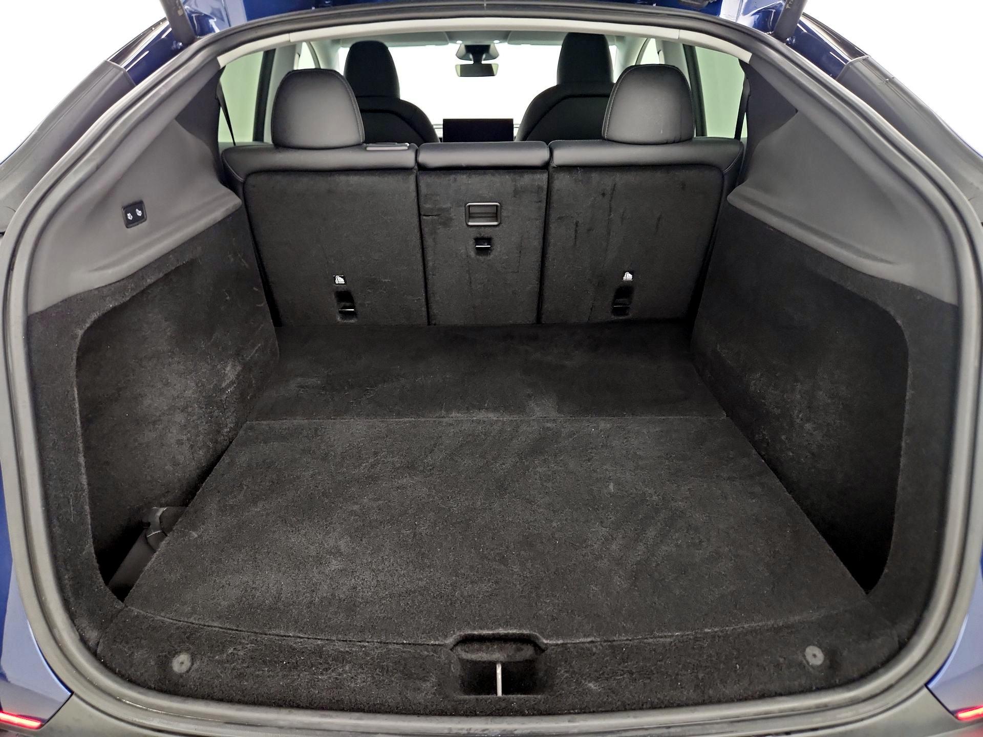 Thumbnail: 2026 Tesla Model Y - 20