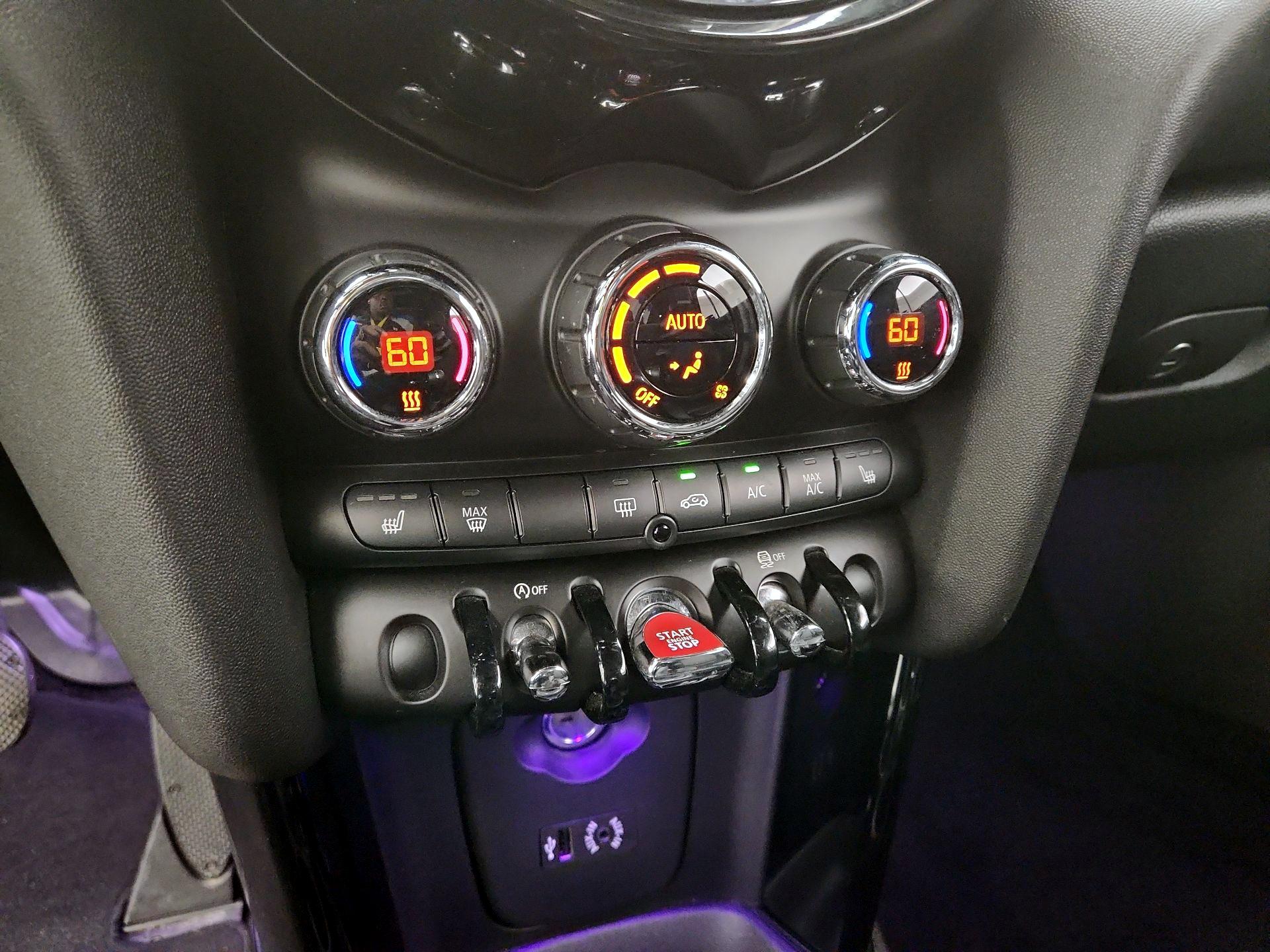 Thumbnail: 2017 MINI Cooper - 15