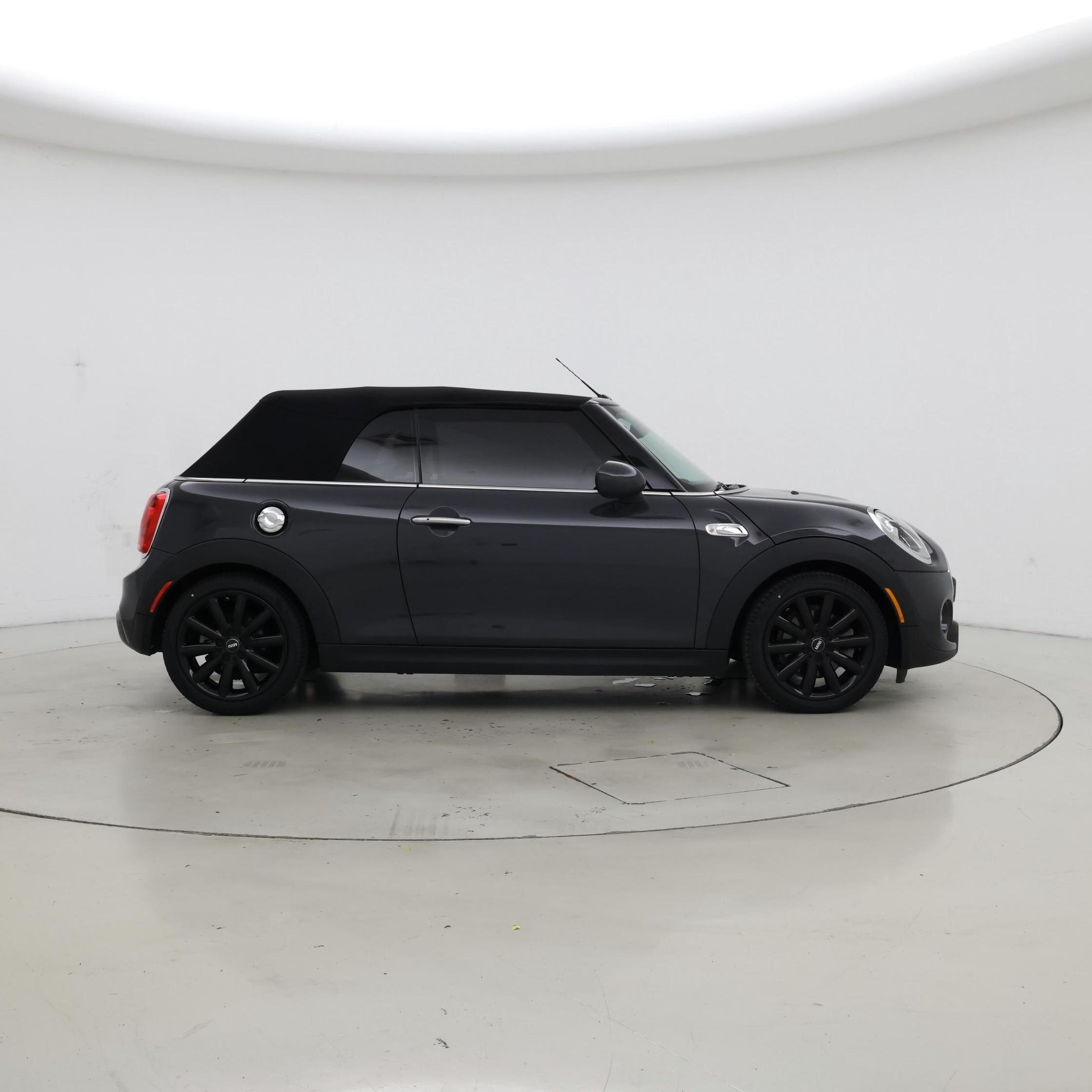 Thumbnail: 2017 MINI Cooper - 7