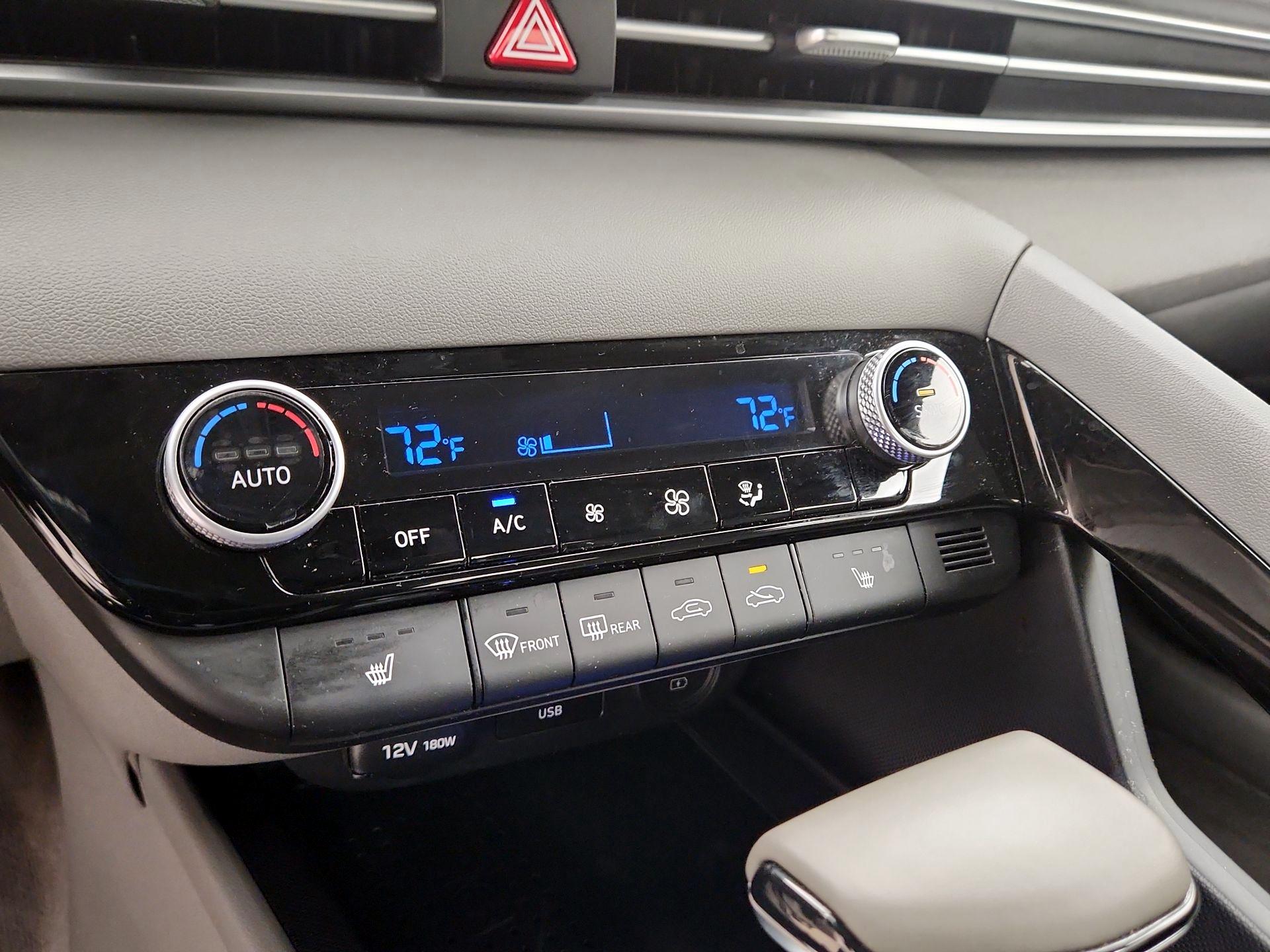 Thumbnail: 2022 Hyundai Elantra - 16