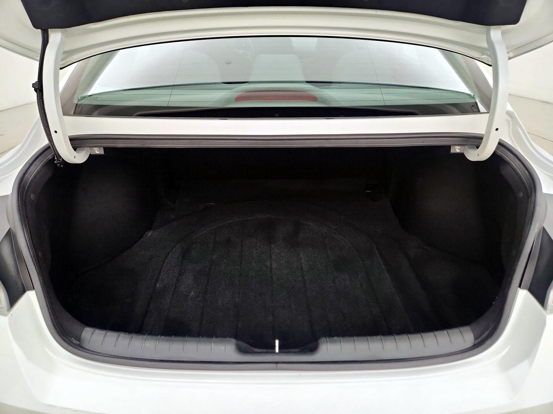 Thumbnail: 2022 Hyundai Elantra - 20