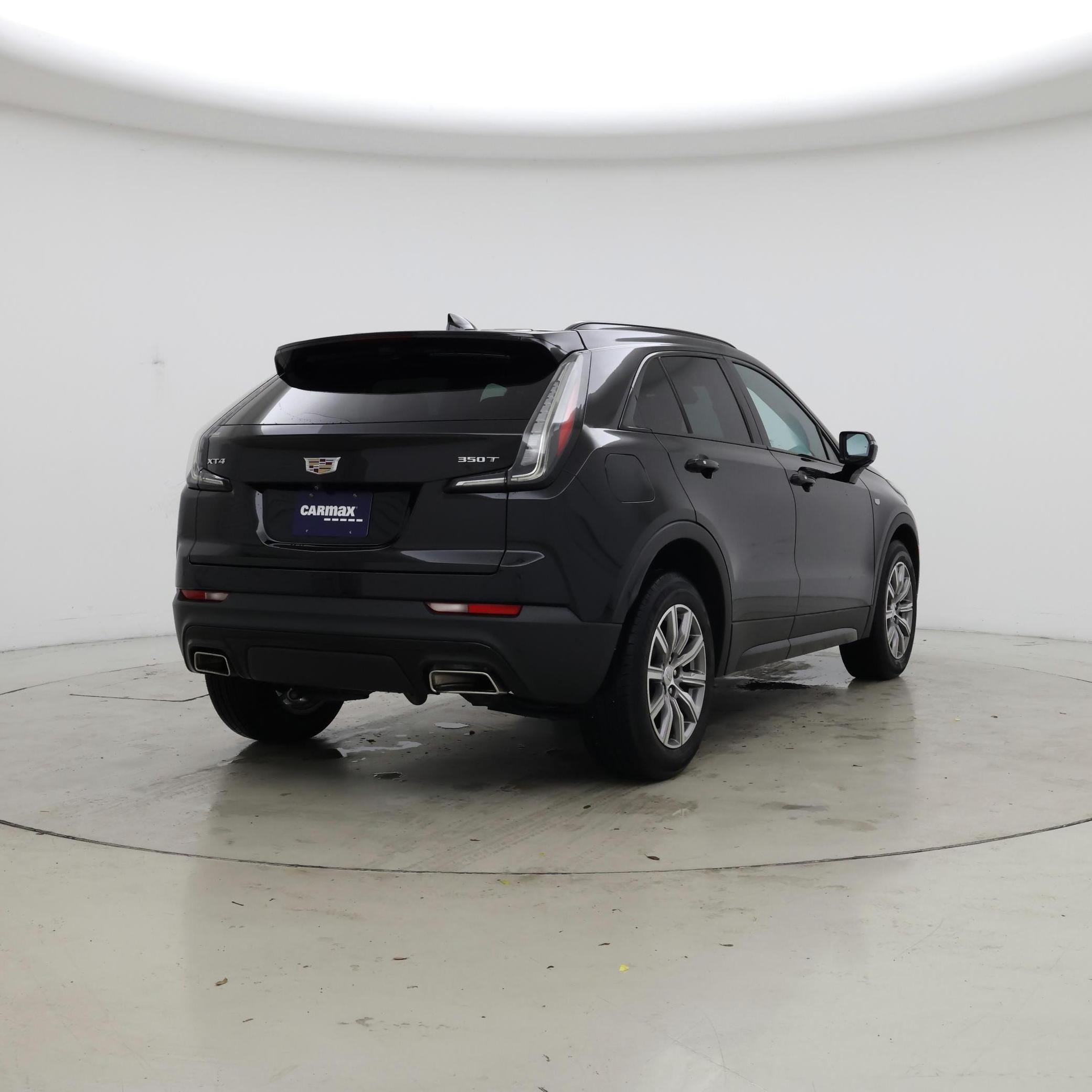 Thumbnail: 2022 Cadillac XT4 - 8