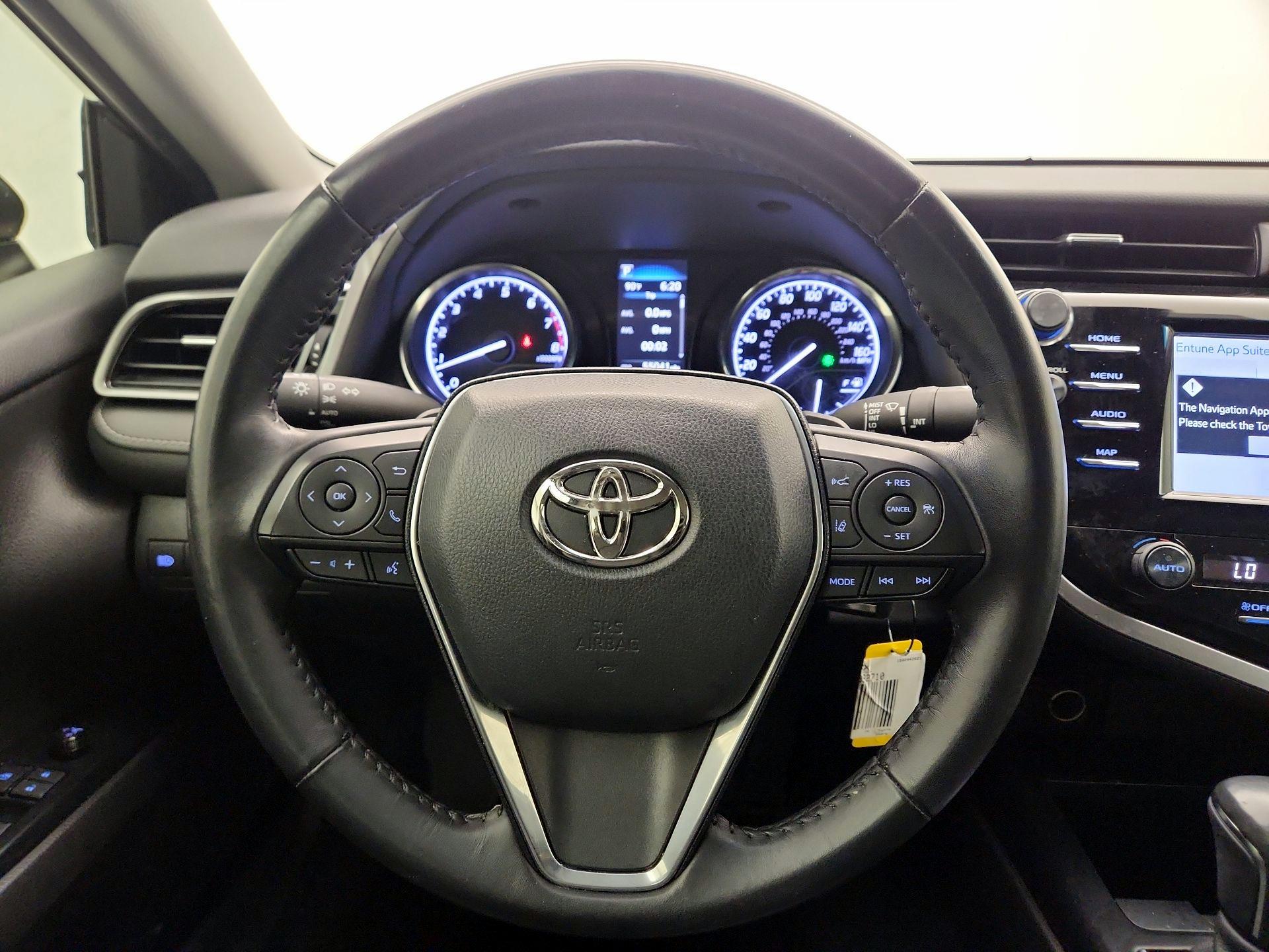 Thumbnail: 2020 Toyota Camry - 10