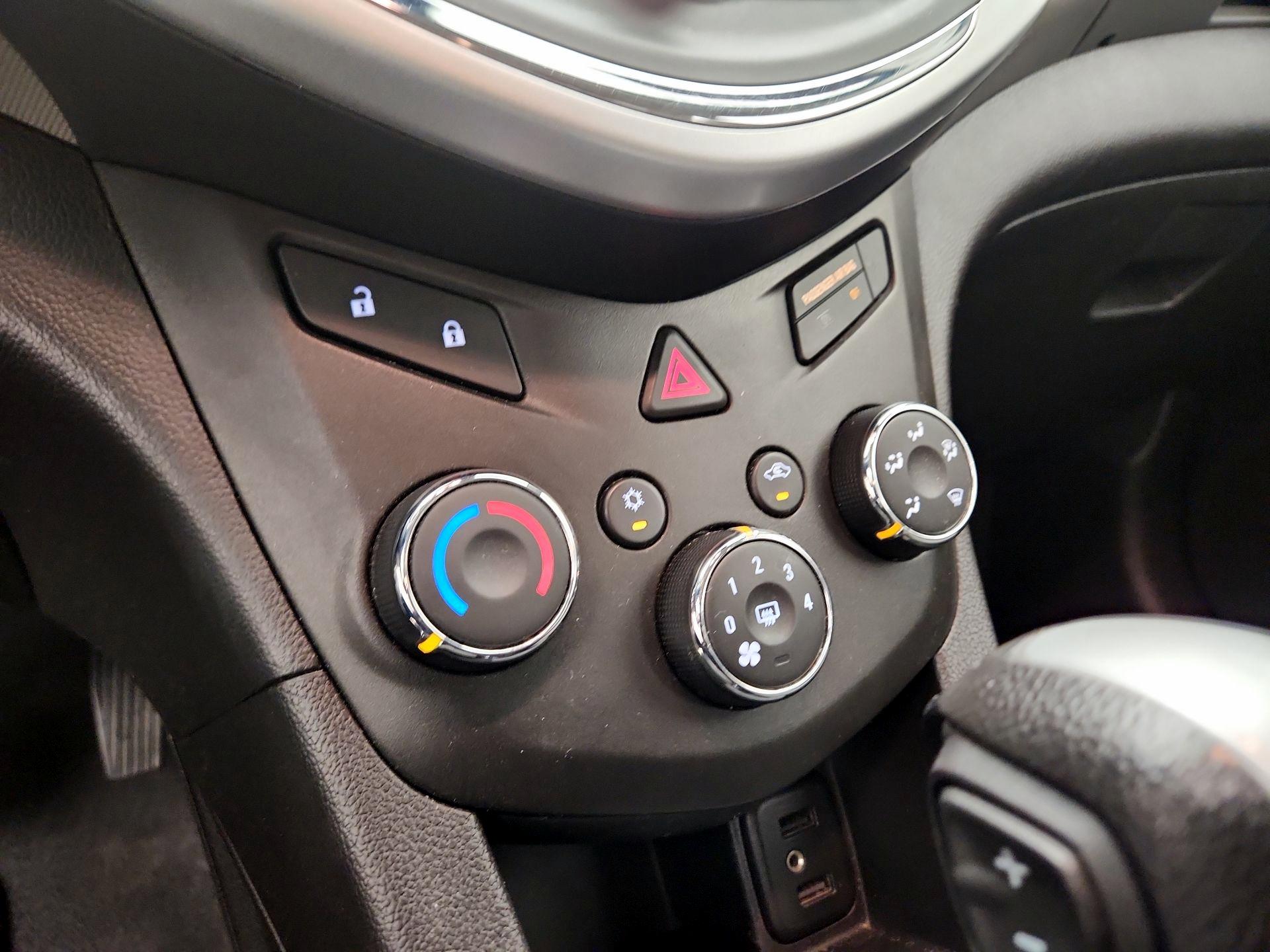 Thumbnail: 2020 Chevrolet Sonic - 17