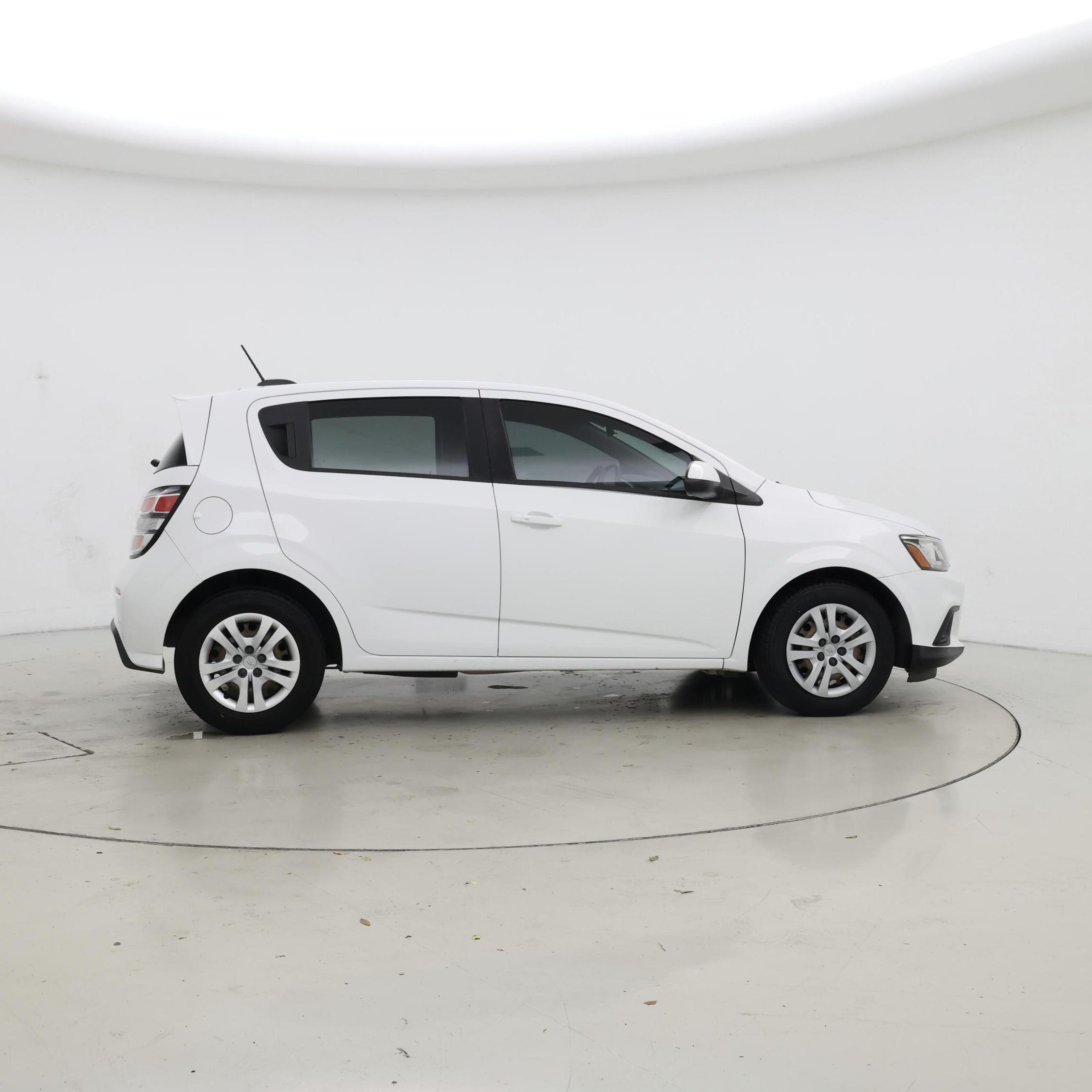 Thumbnail: 2020 Chevrolet Sonic - 7