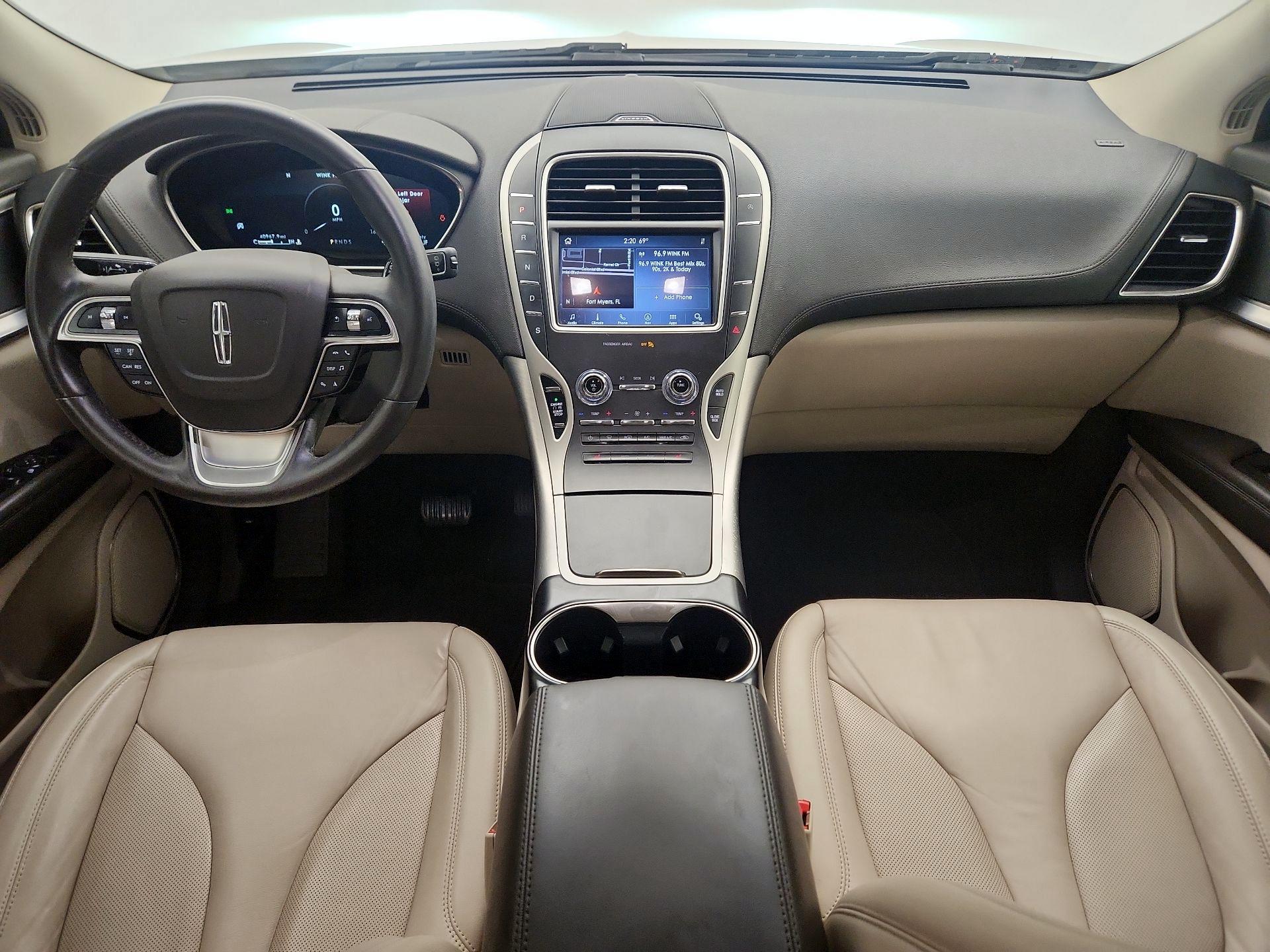 Thumbnail: 2020 Lincoln Nautilus - 9