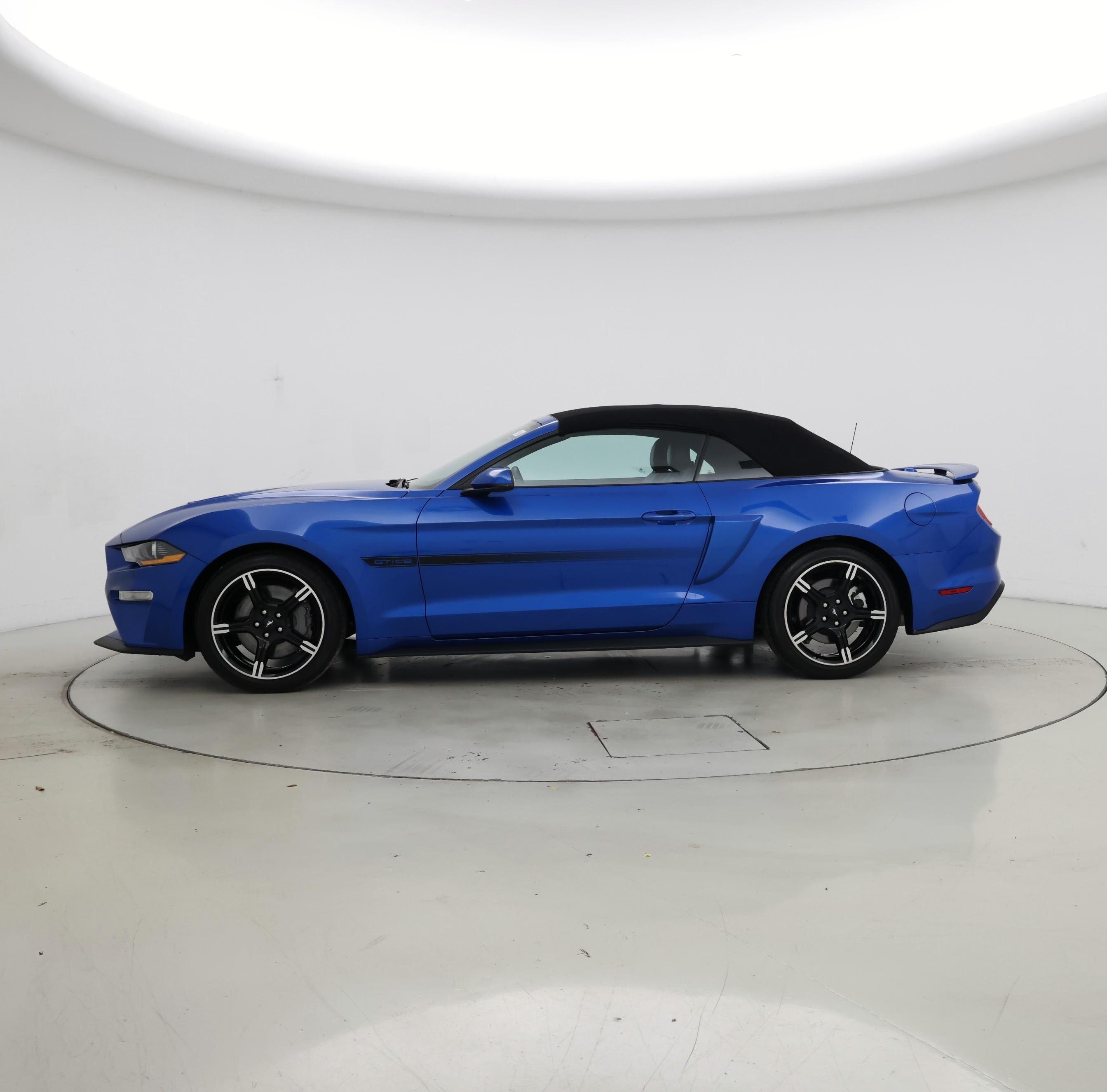 Thumbnail: 2021 Ford Mustang - 3