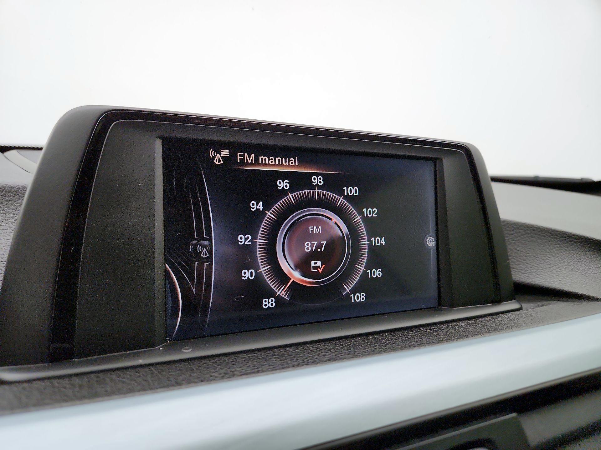 Thumbnail: 2015 BMW 4 Series - 15