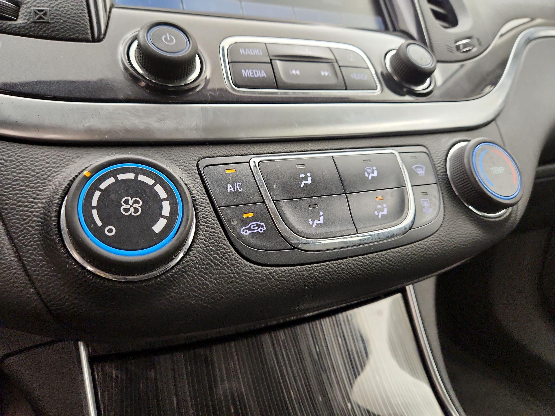 Thumbnail: 2018 Chevrolet Impala - 15