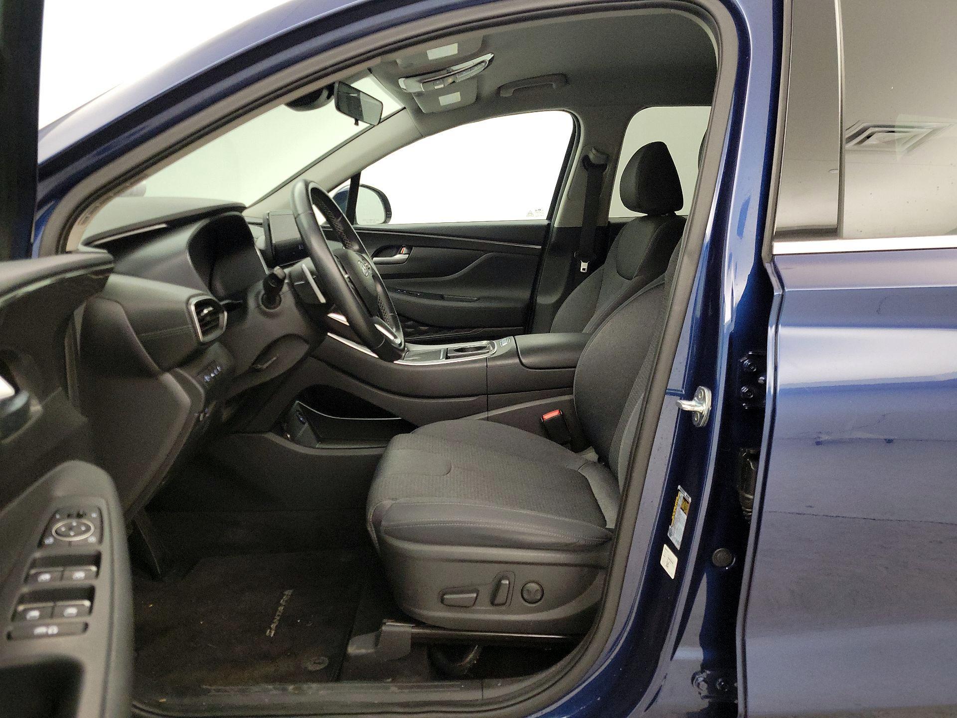 Thumbnail: 2023 Hyundai Santa Fe - 11